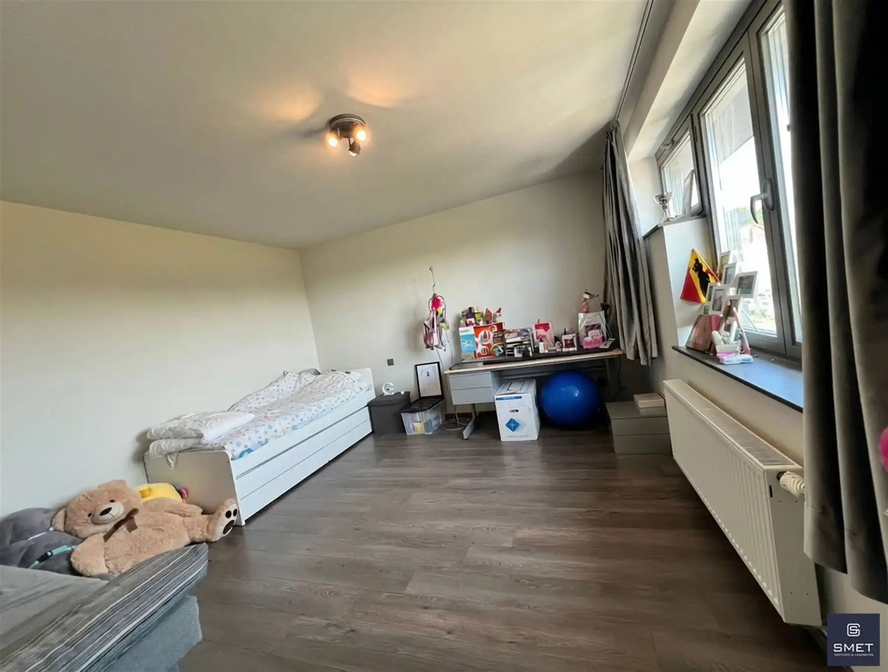 HOB MET 4 SLPKS, GARAGE EN TUIN OP RUSTIGE LOCATIE foto 15