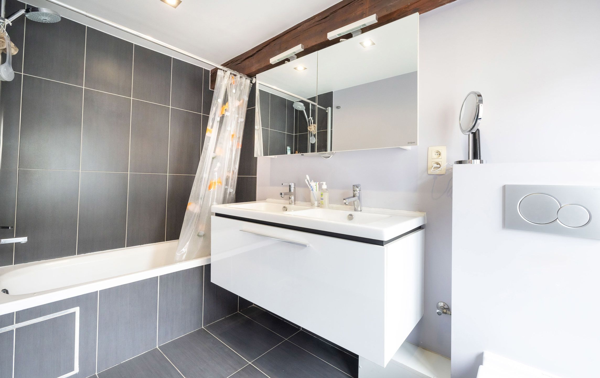 Duplex met 3 slaapkamers - In uitstekende staat! foto 12