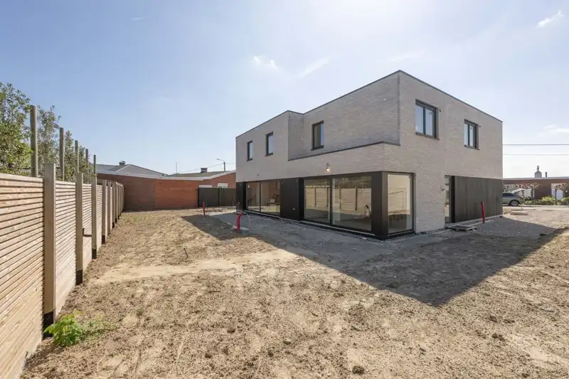 🏡✨ Prachtige nieuwbouwwoning met 3 slaapkamers TE KOOP in Sint-Eloois-Vijve! foto 22