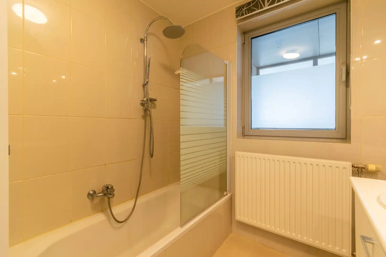 Een recent, instapklaar appartement te Halle! foto 20