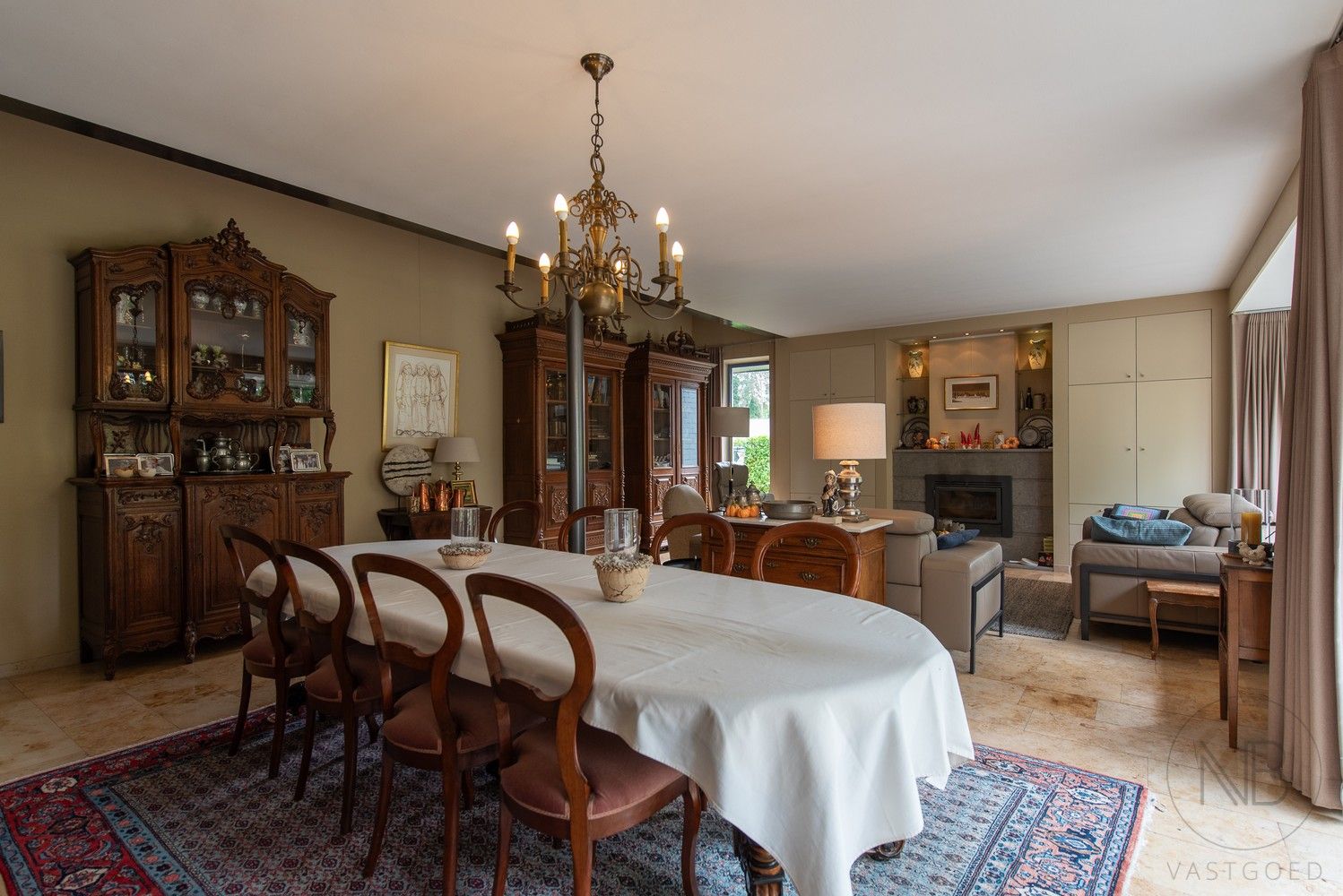 Moderne villa  met zwembad op toplocatie in Genk - instapklaar en future-proof foto 8