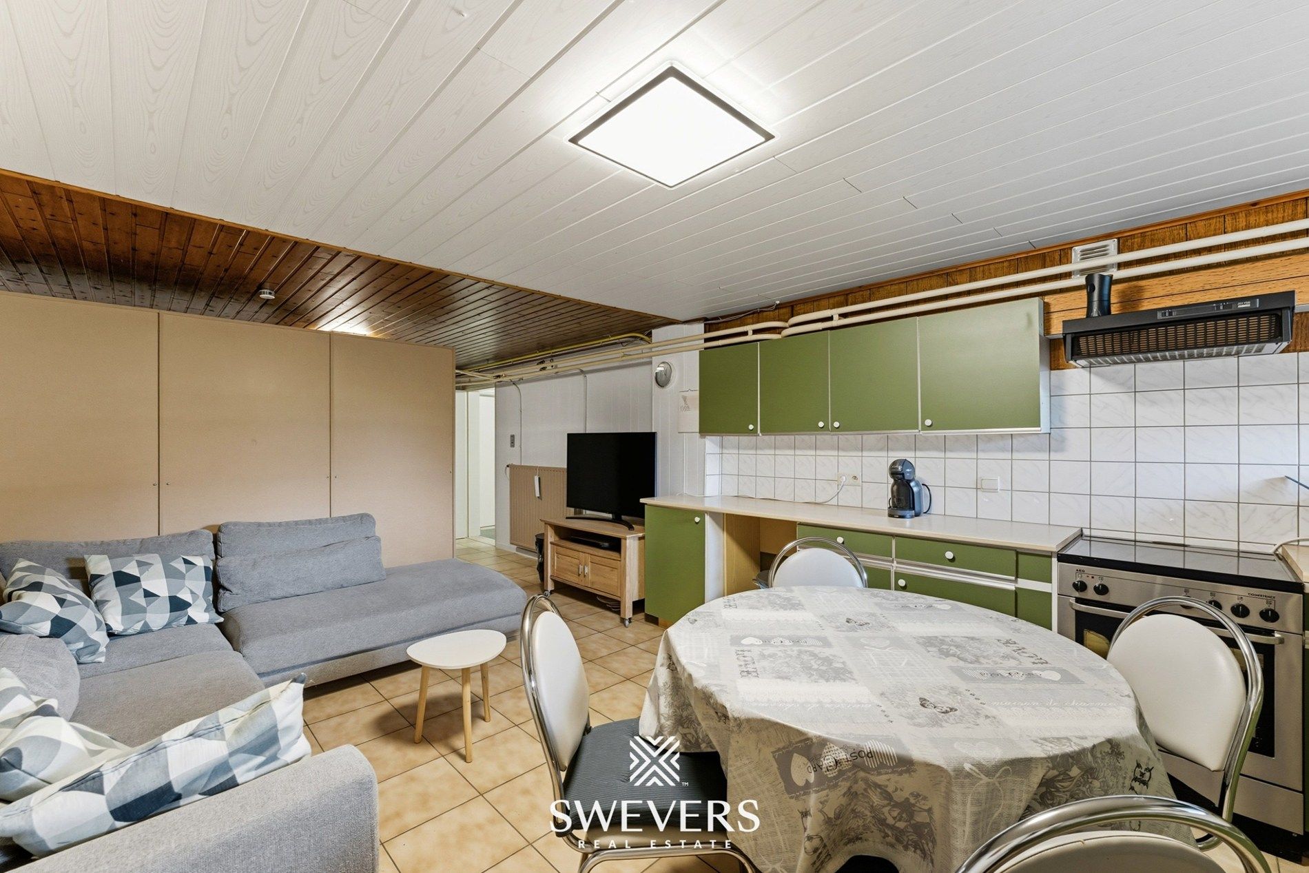 Verzorgde open bebouwing met grote tuin in Borgloon foto 17