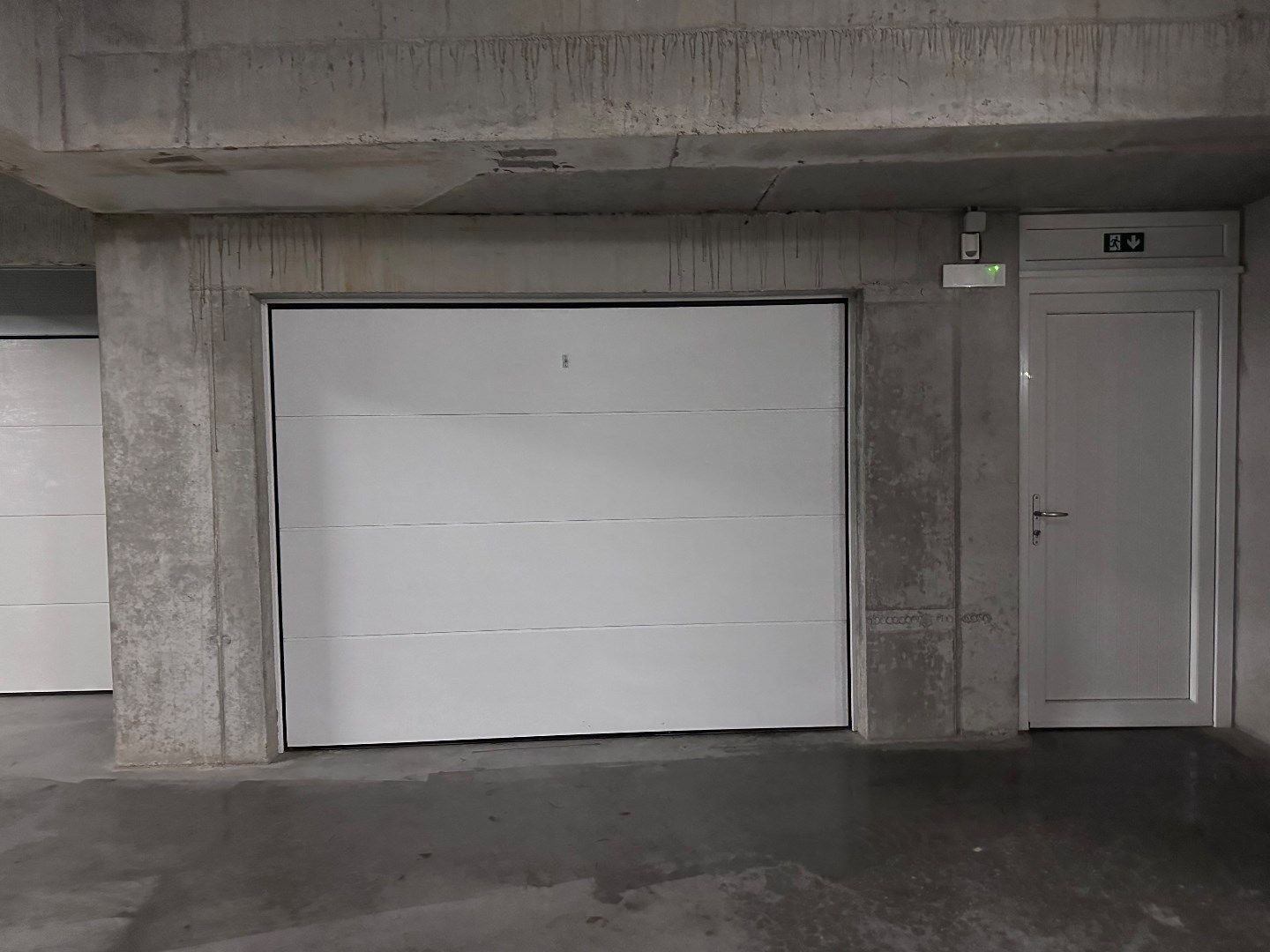 Penthouse met drie slaapkamers en garage in het centrum Koekelare foto 21