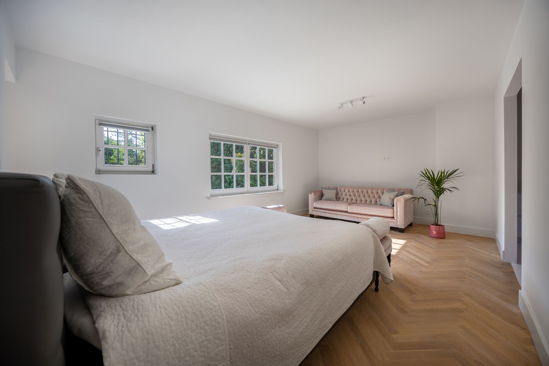 Prestigieuze villa met zwembad op 3.528 m² op toplocatie! foto 38