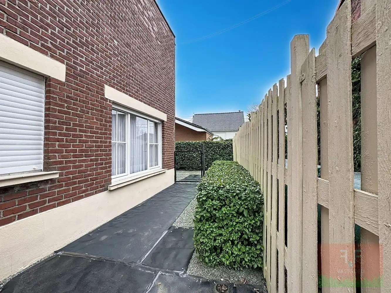 Open gezinswoning met ruime slaapkamers, garage en open tuin te Vlierzele foto 23