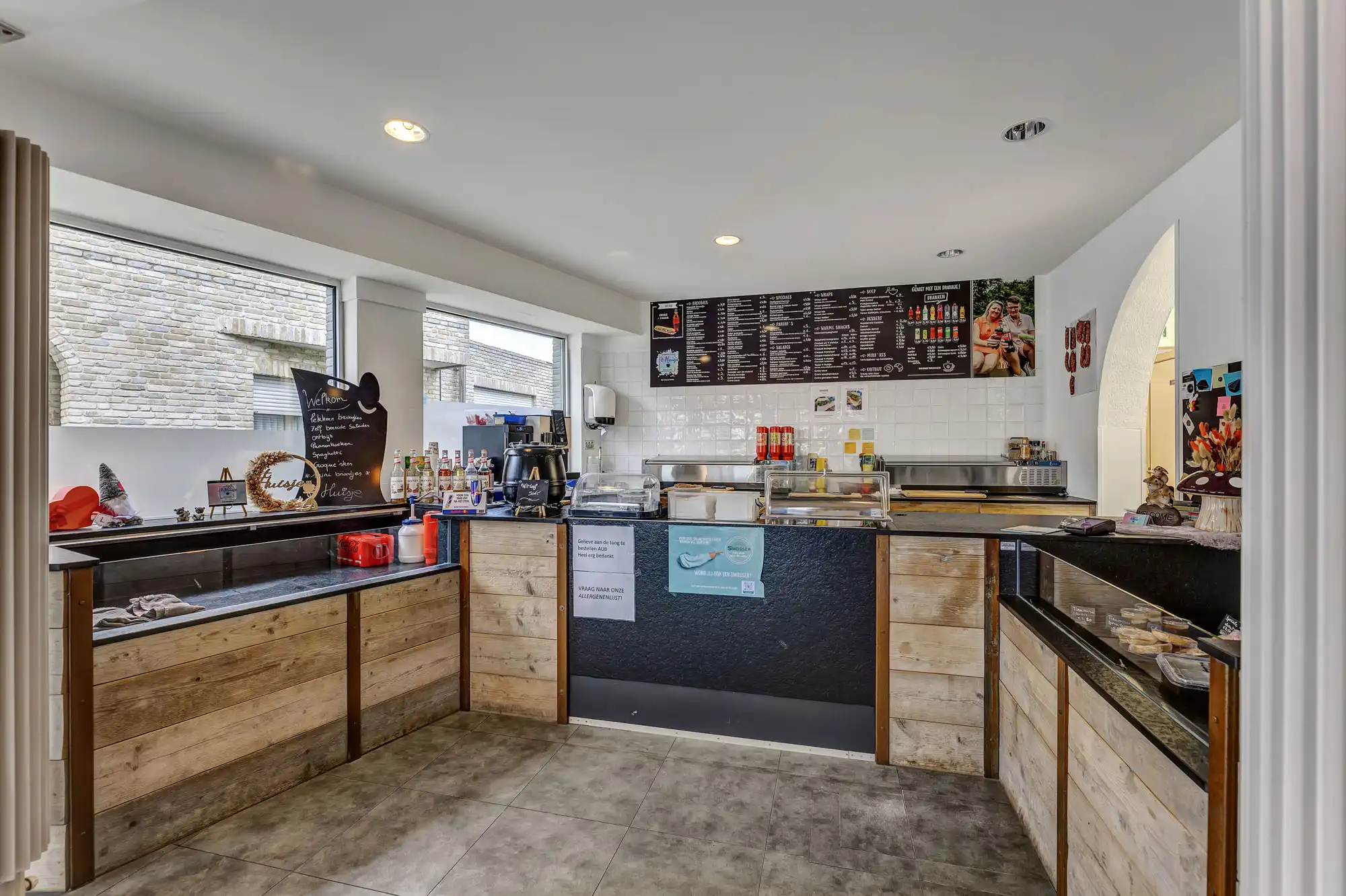 Unieke opbrengsteigendom op strategische locatie foto 8