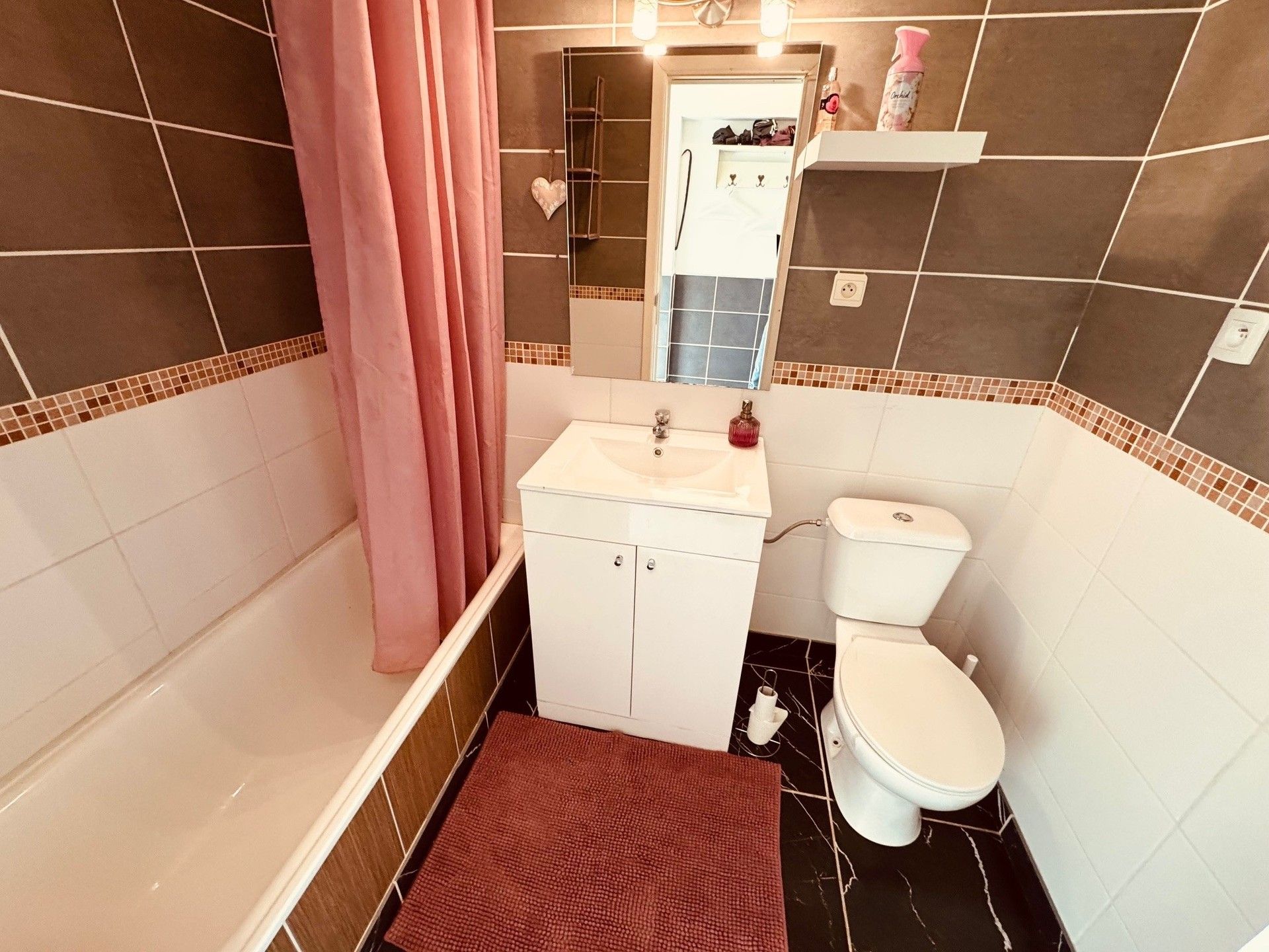 Gemeubeld appartement met twee slaapkamers gelegen in het domein Park Atlantis. foto 7