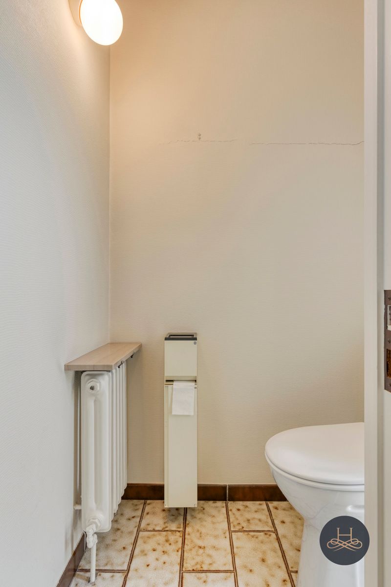 Verrassend ruime open woning met prachtige tuin foto 12