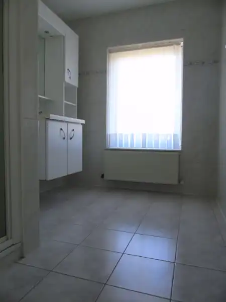 Ruim duplex-appartement (140 m²) met 3 slaapkamers, terras en garagebox foto 11
