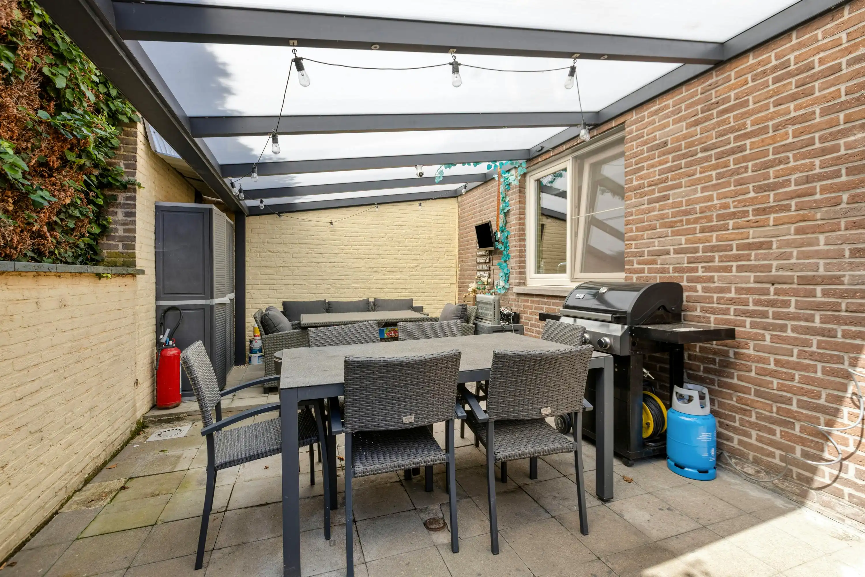 Instapklare woning met 5 slaapkamers in Bilzen-Hoeselt foto 25