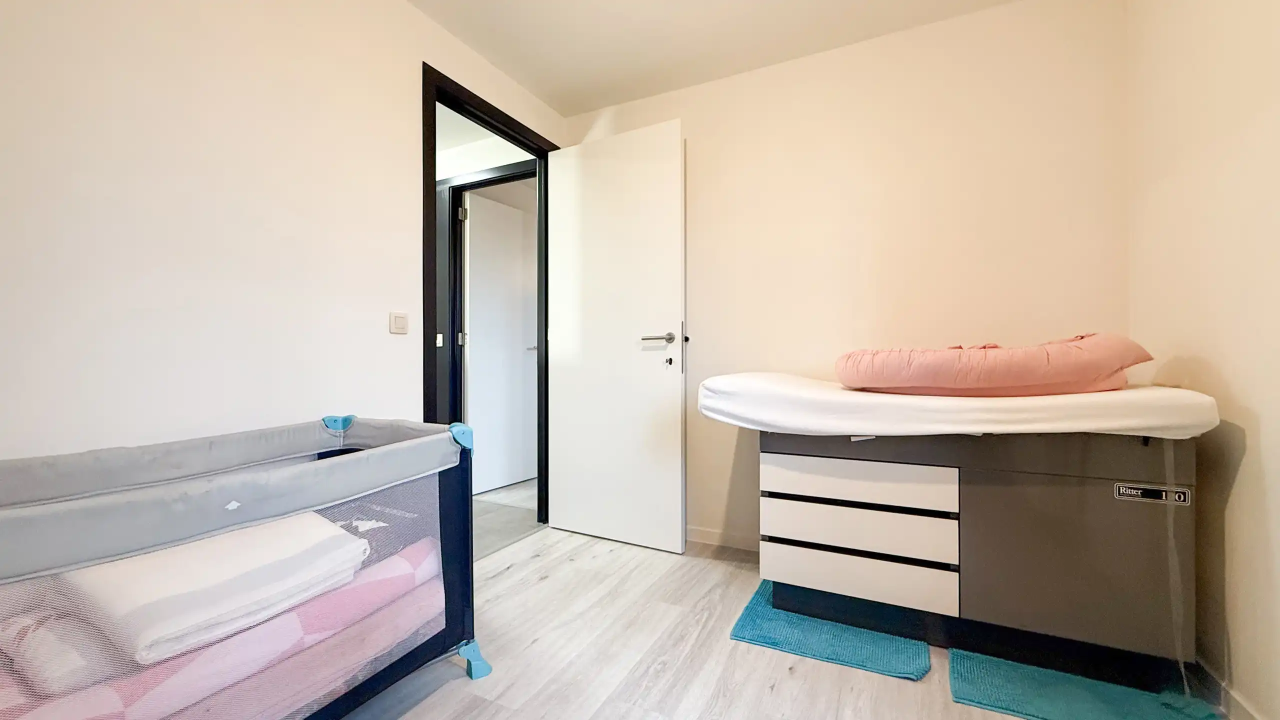 Moderne gezinswoning in rustige doodlopende straat met EPC A foto 22