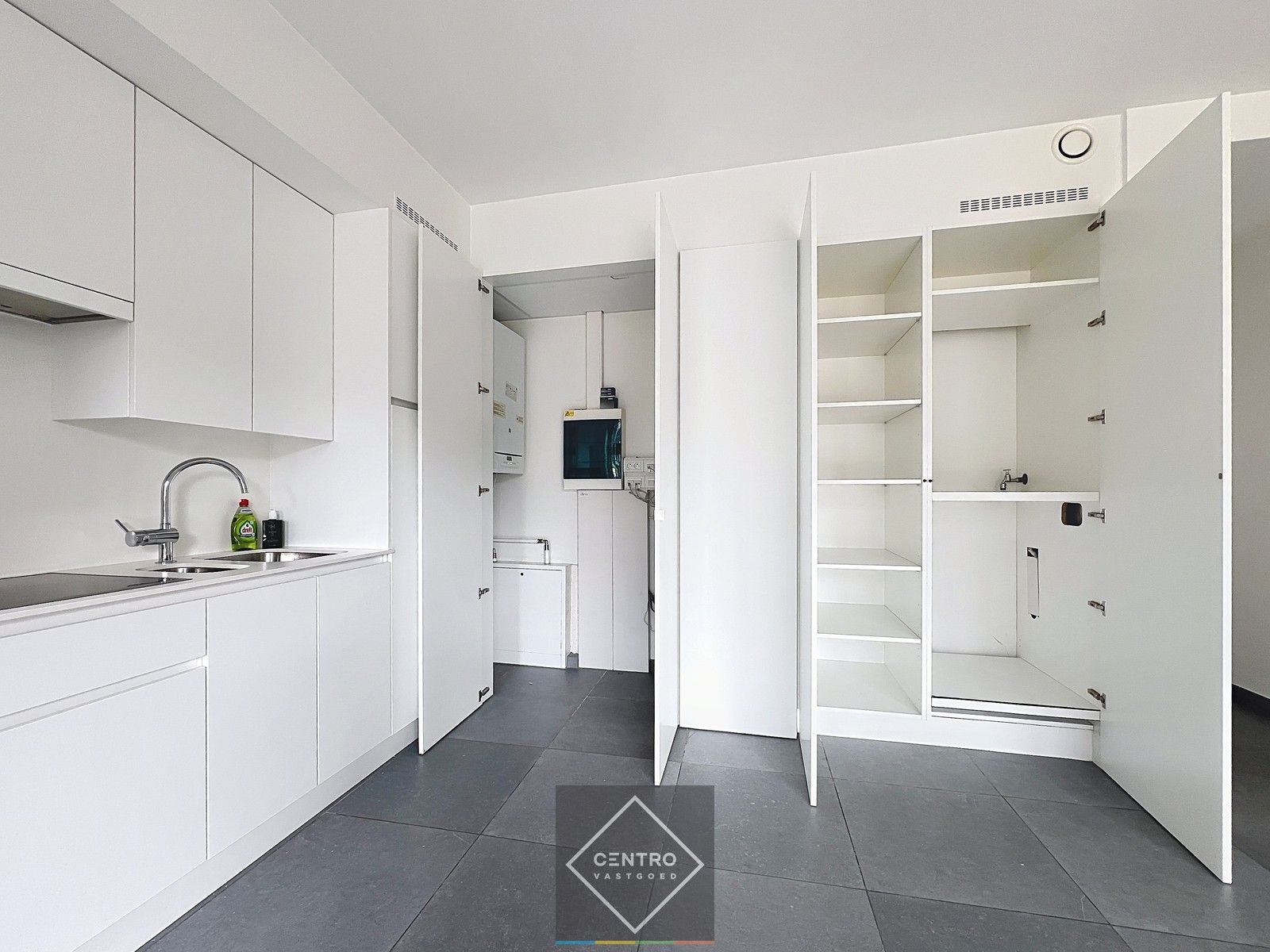 ENERGIEZUINIG appartement met terras! (Residentie De Munt) foto 8