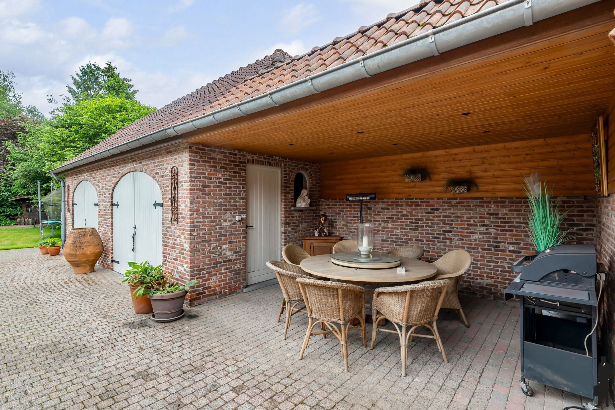 Instapklare, landelijke woning in het centrum van Lichtaart foto 25