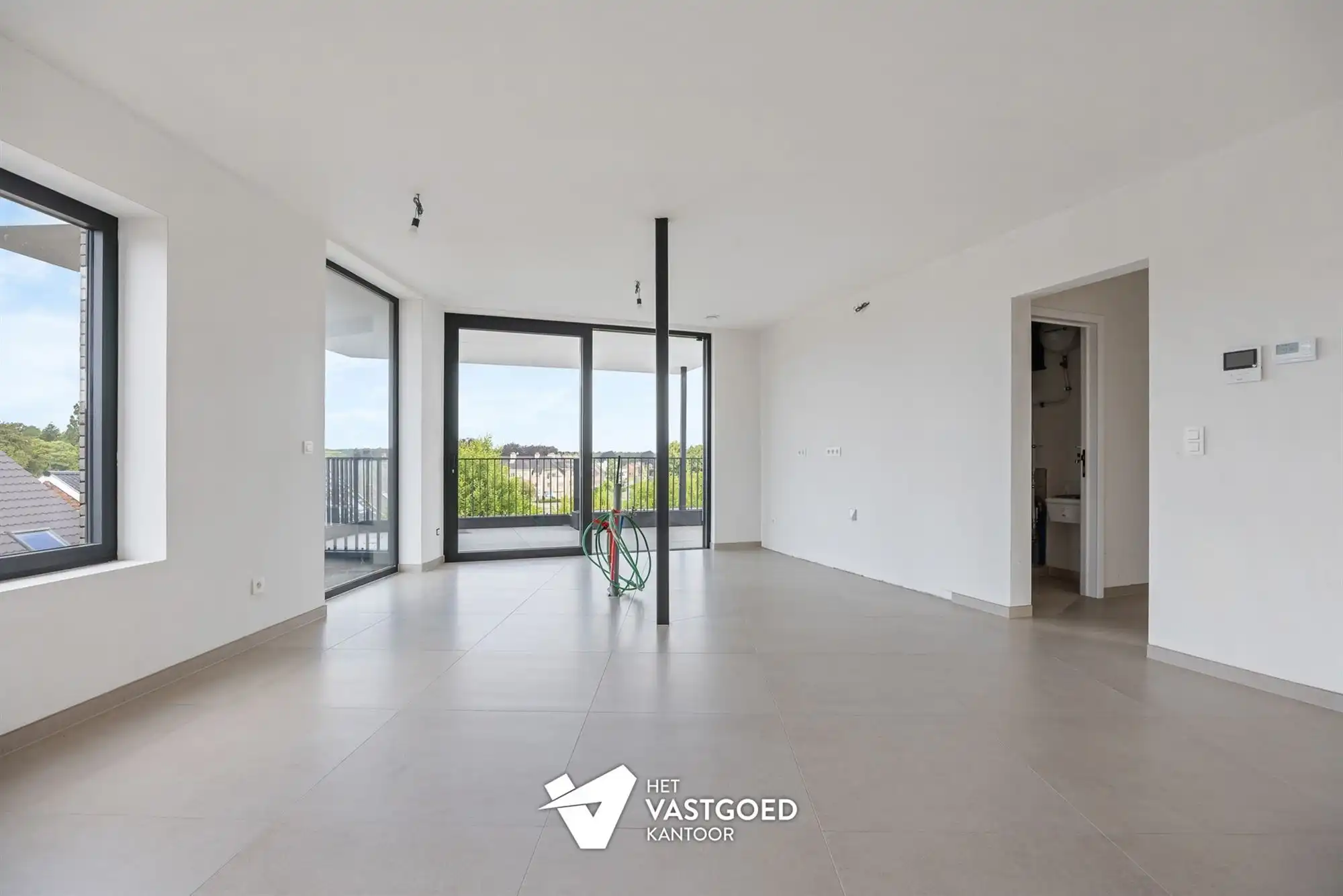ROYAAL APPARTEMENT MET GROOT TERRAS OP DE DERDE VERDIEPING foto 4