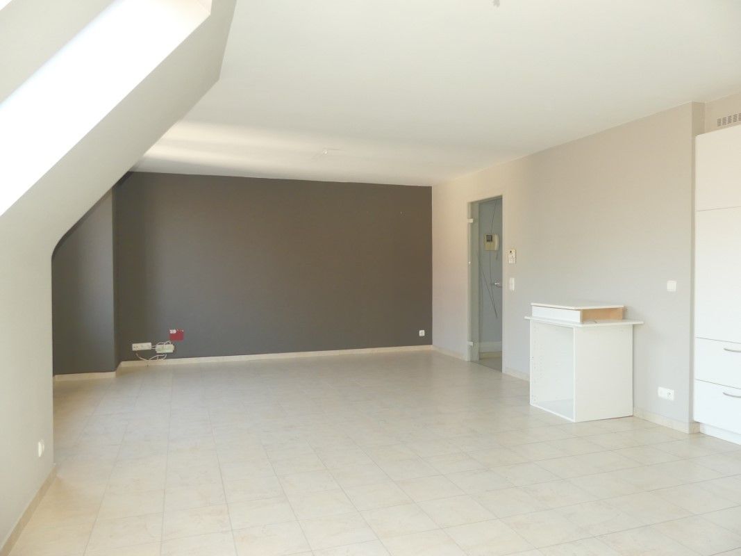 Ruim duplex-appartement, 90 m², met 2 slaapkamers foto 5