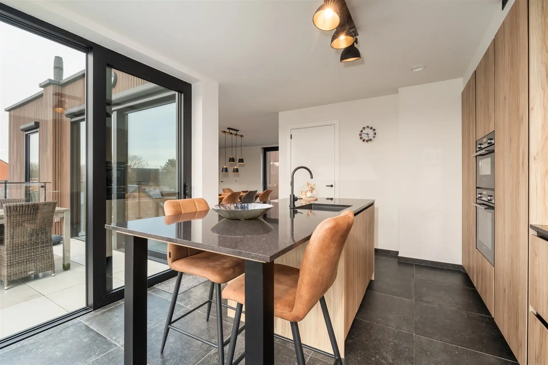 Exclusieve, luxueuze penthouse met 4 terrassen foto 8