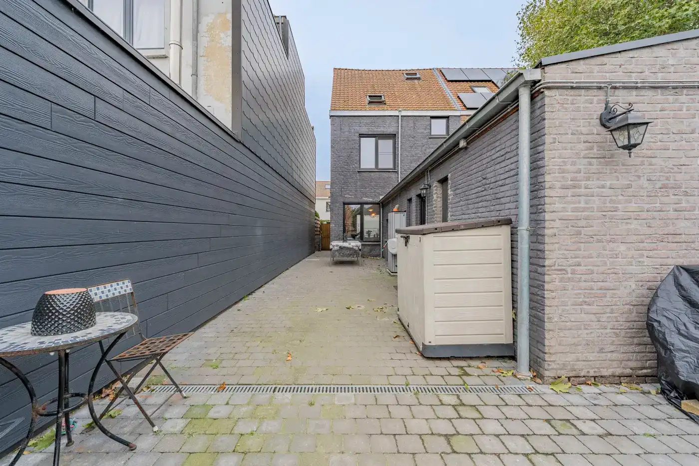 Instapklare woning met diepe tuin en verrassend veel ruimte foto 20