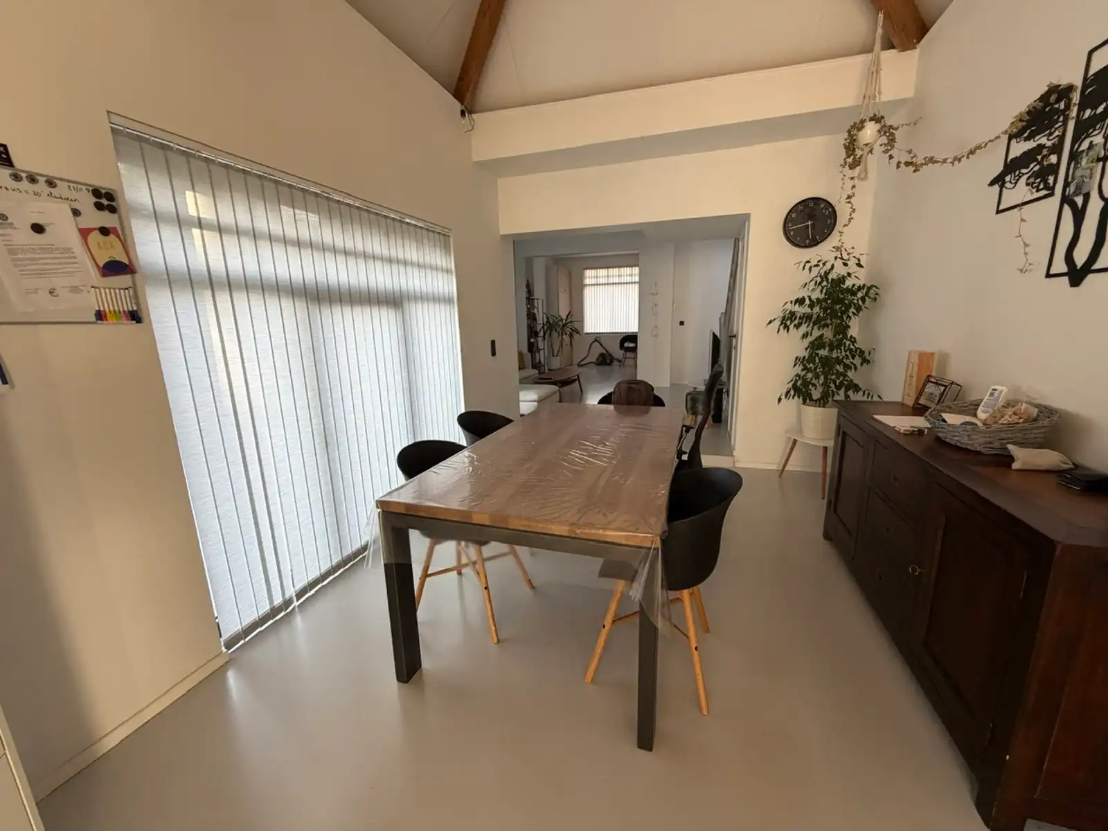 Herenwoning met 3 slpk, parking, 2x terras en leuke tuin foto 7