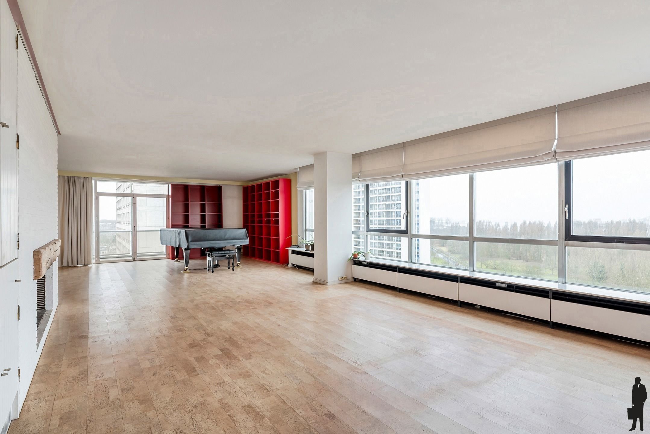 Exclusief appartement met zicht over de skyline van Antwerpen en de Schelde! foto 2