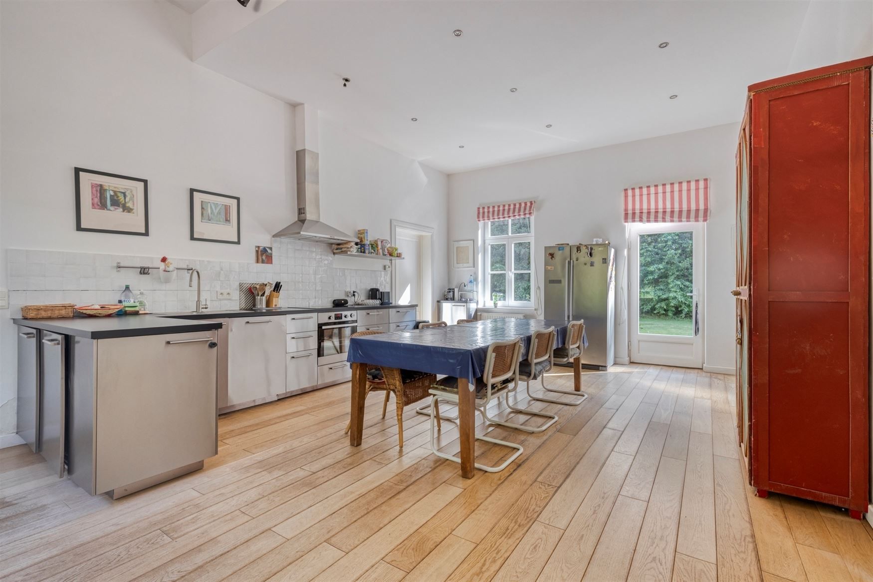 Uitzonderlijk koetshuis op kasteeldomein in Hansbeke, 487m² puur woongenot foto 12