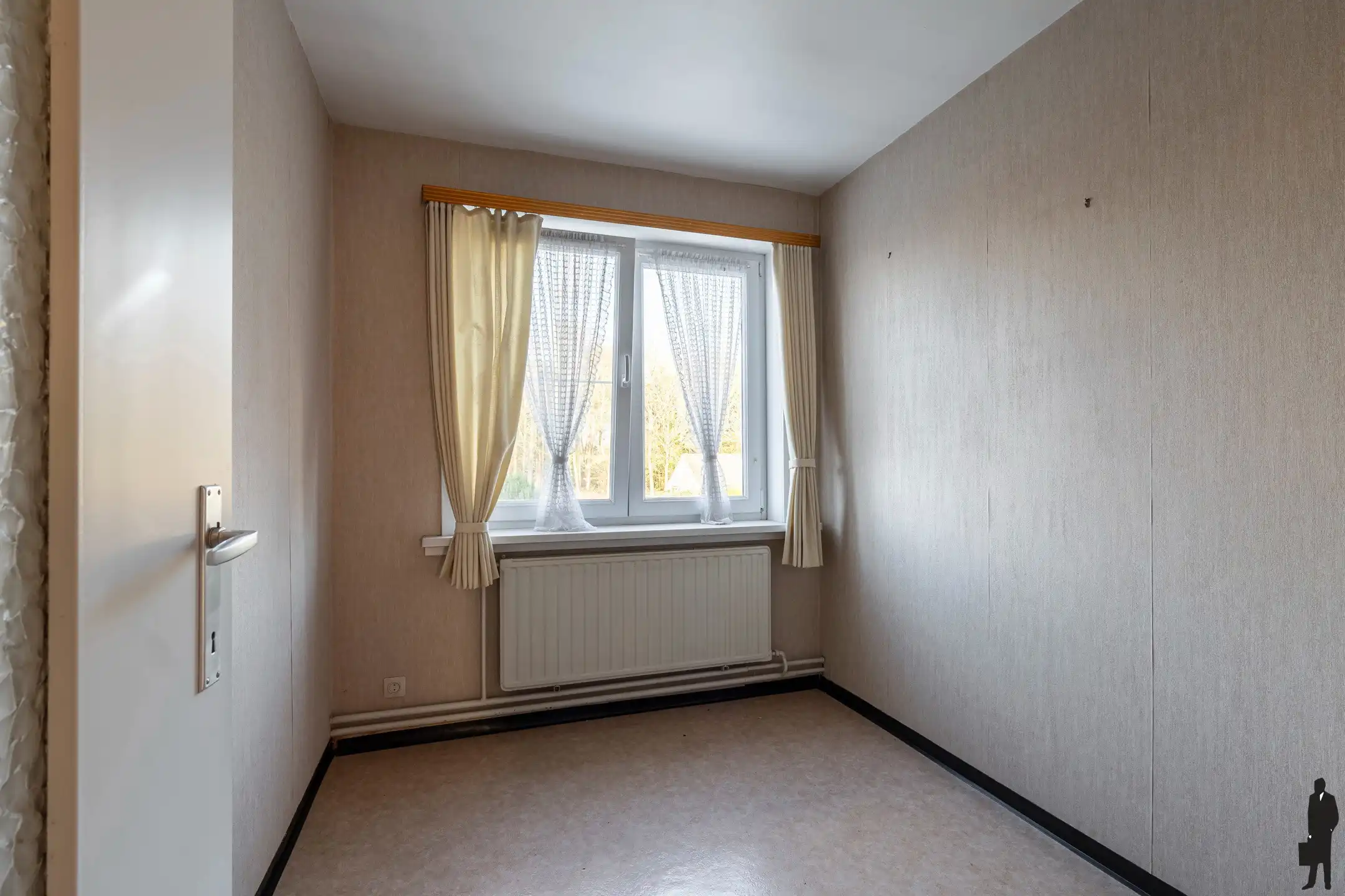 Te renoveren woning op ca. 550m² grond. foto 14