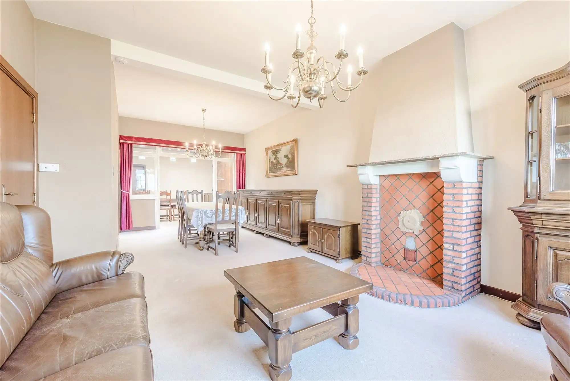 Halfopen woning op perceel van 538 m² met tuin en garage  foto 3