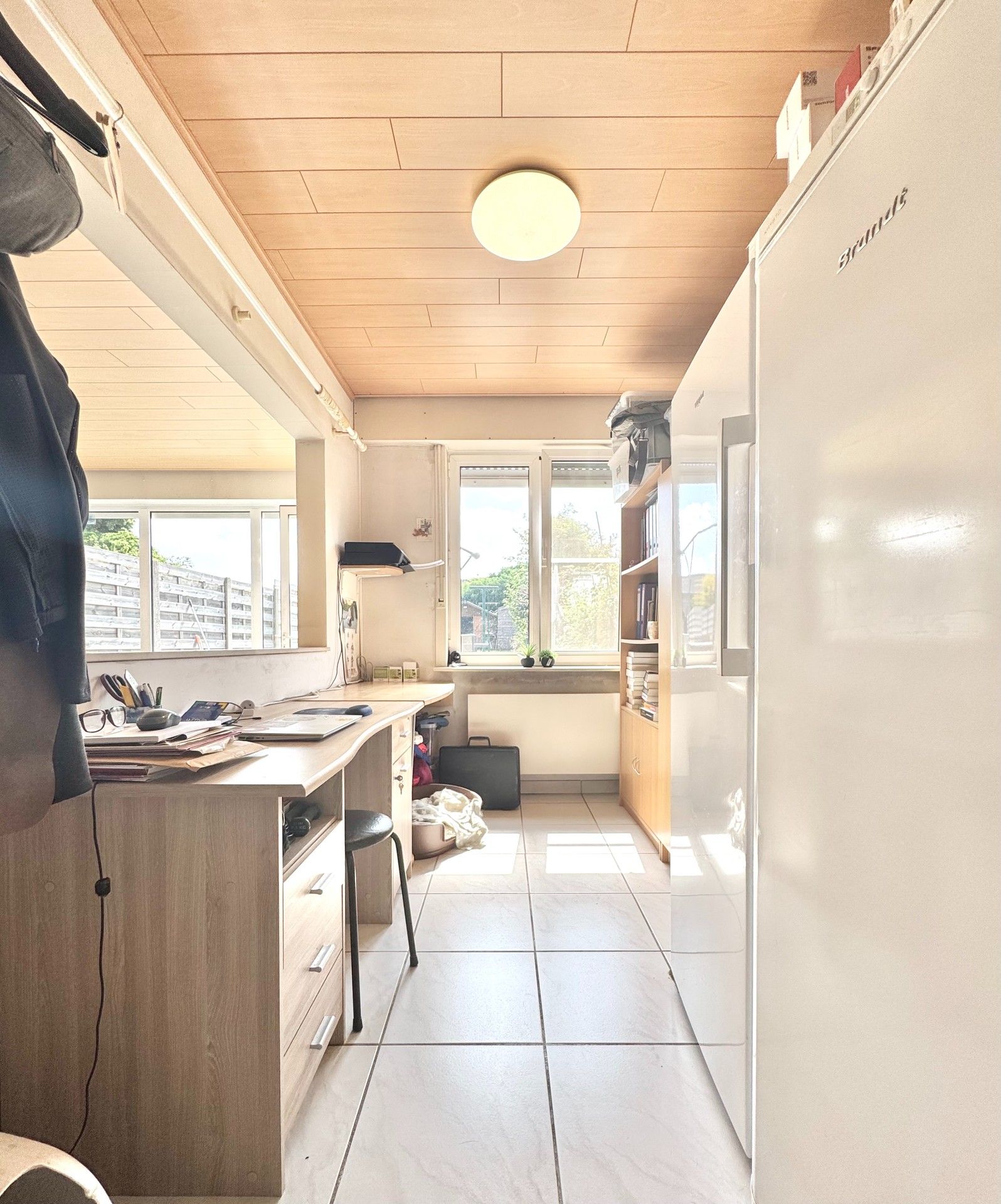 BREDEGEVEL-WONING MET 3 KAMERS, GROTE GARAGE & TUIN foto 12