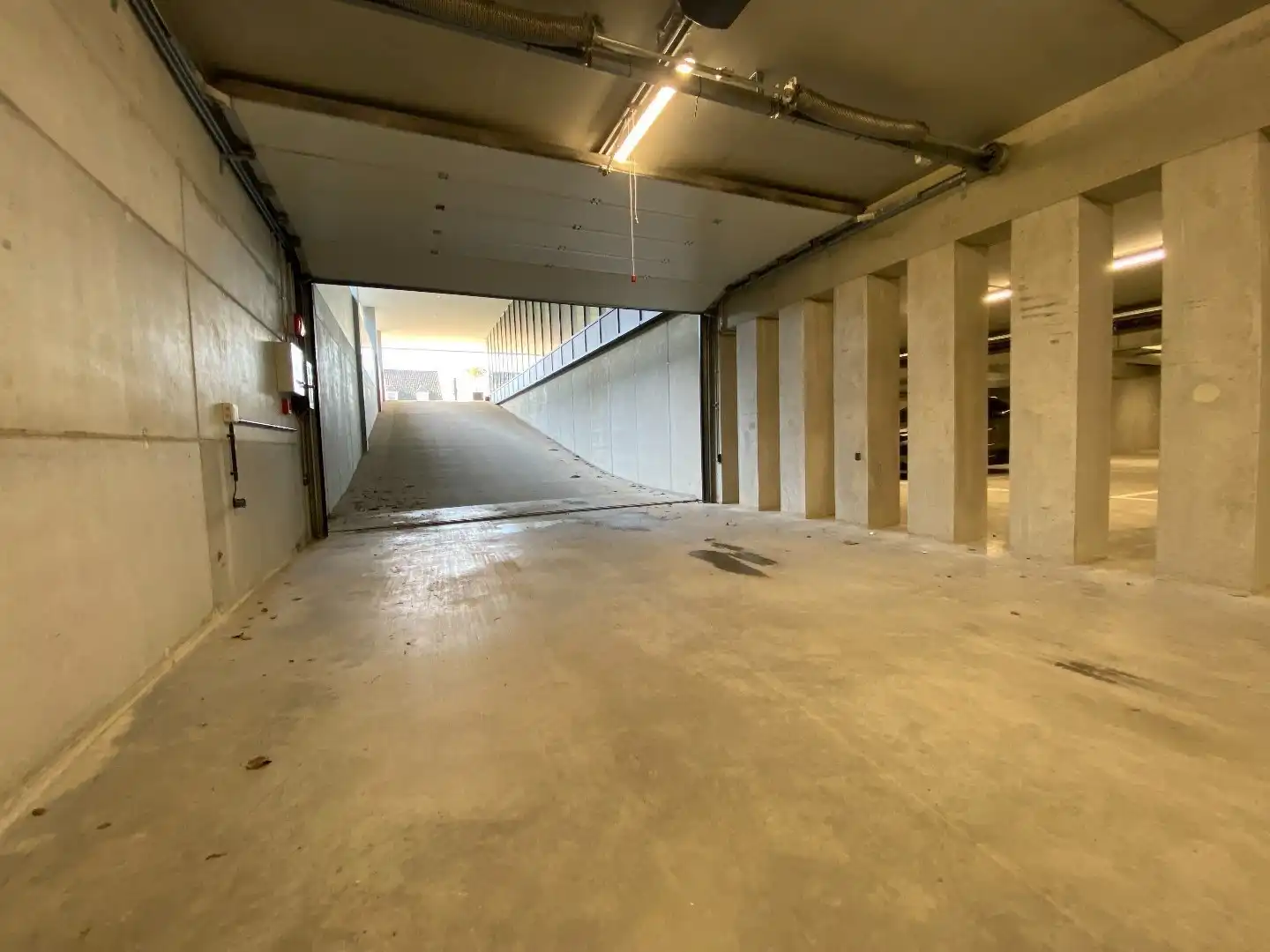 🎉 OPENDEUR zaterdag 13/06 🎉  Iedereen welkom van 09u t.e.m. 10u! Ruime klassevolle penthouse TE KOOP in Waregem - 6% btw gunsttarief mogelijk! foto 25