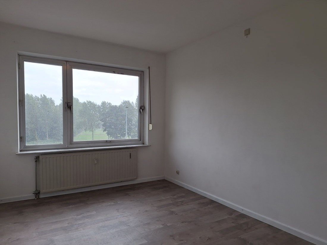 Instapklaar appartement te Lummen centrum met één slaapkamer foto 11