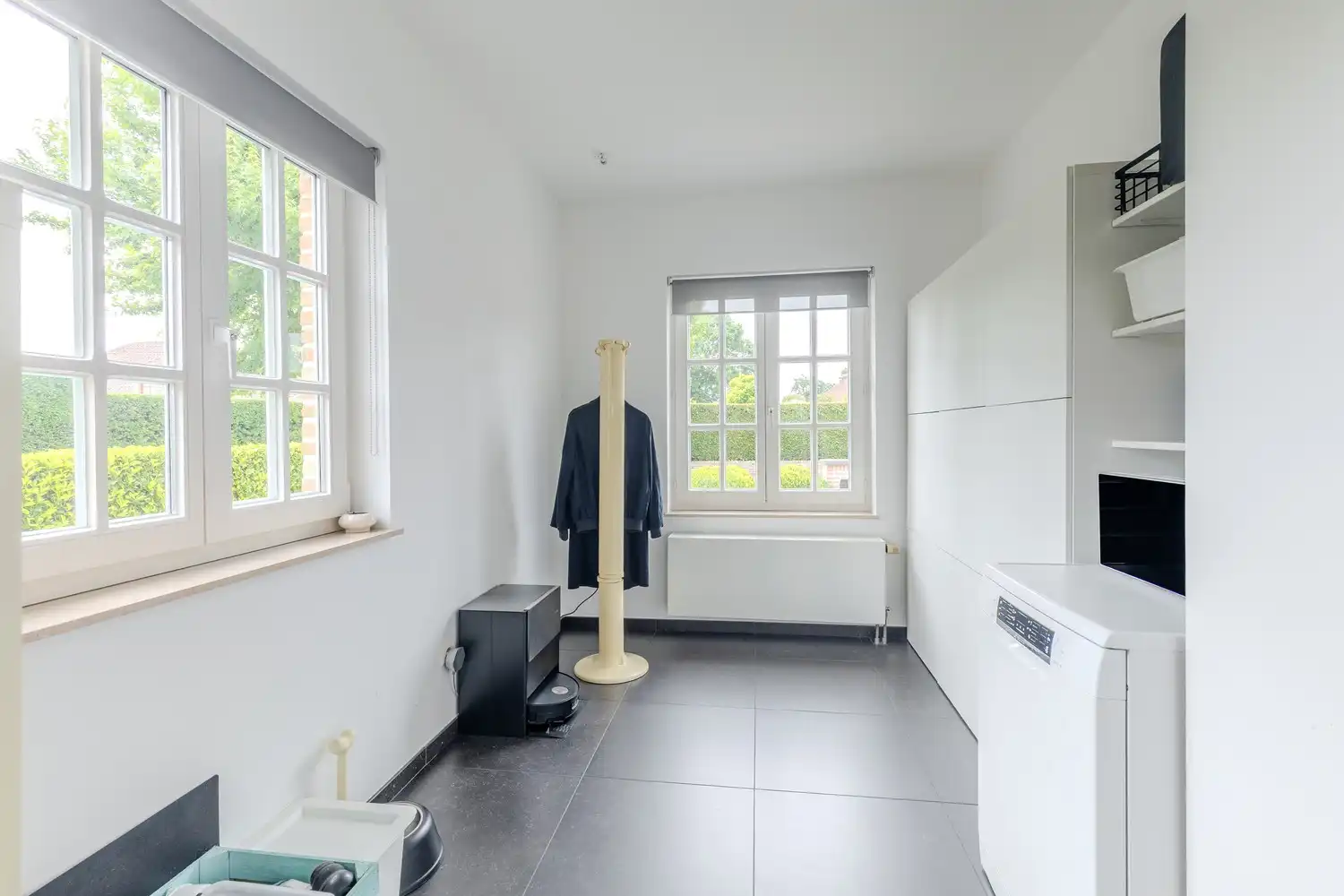 Verzorgde, instapklare woning met 3 slaapkamers én 2 badkamers in het gezellige Mopertingen, Bilzen-Hoeselt. foto 15