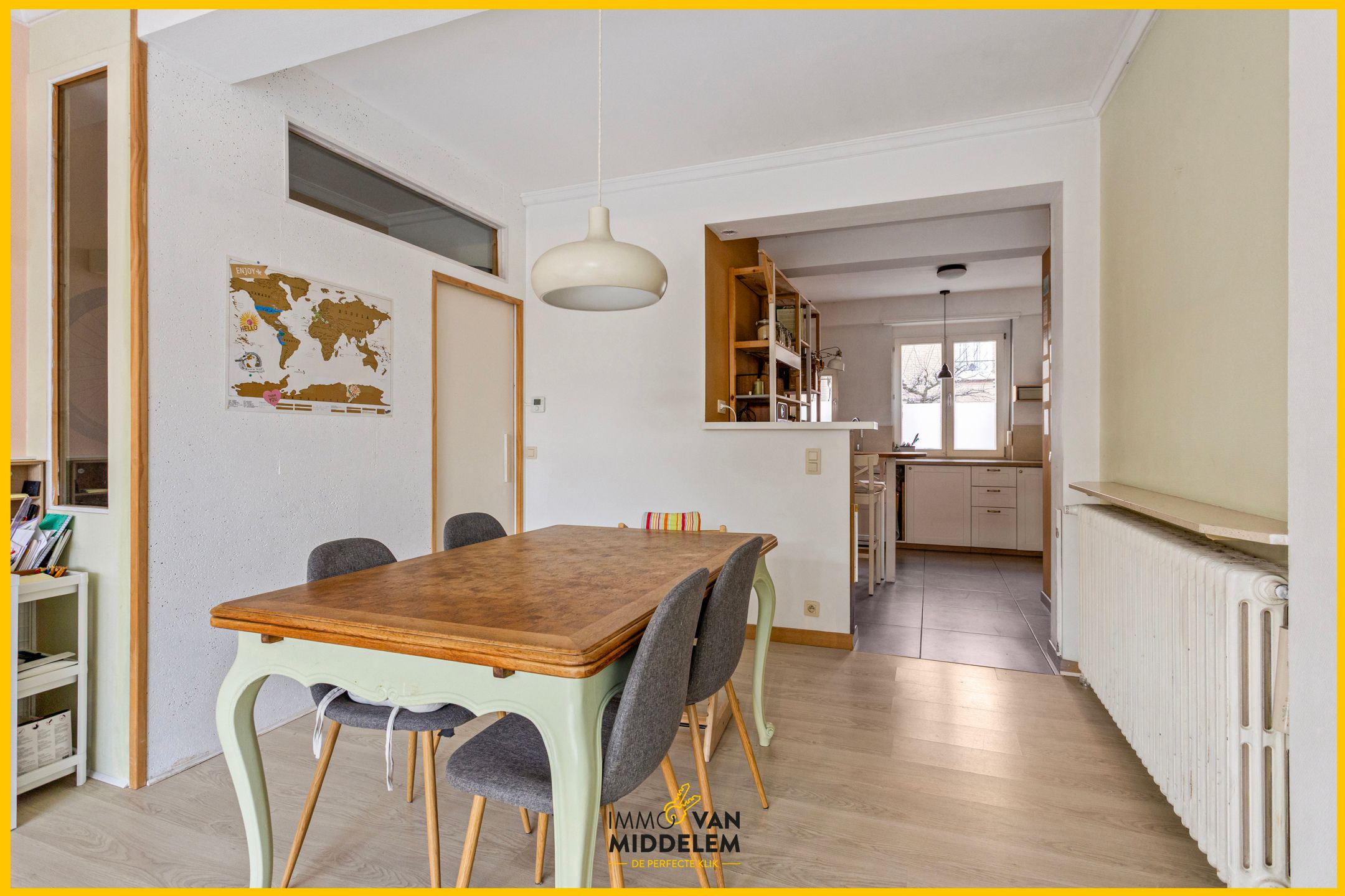 CHARMANTE GEZINSWONING MET 3 SLPK EN TUIN foto 7