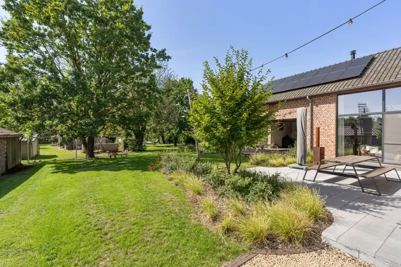 Unieke, energiezuinige herenwoning met karakter op 36are foto 51