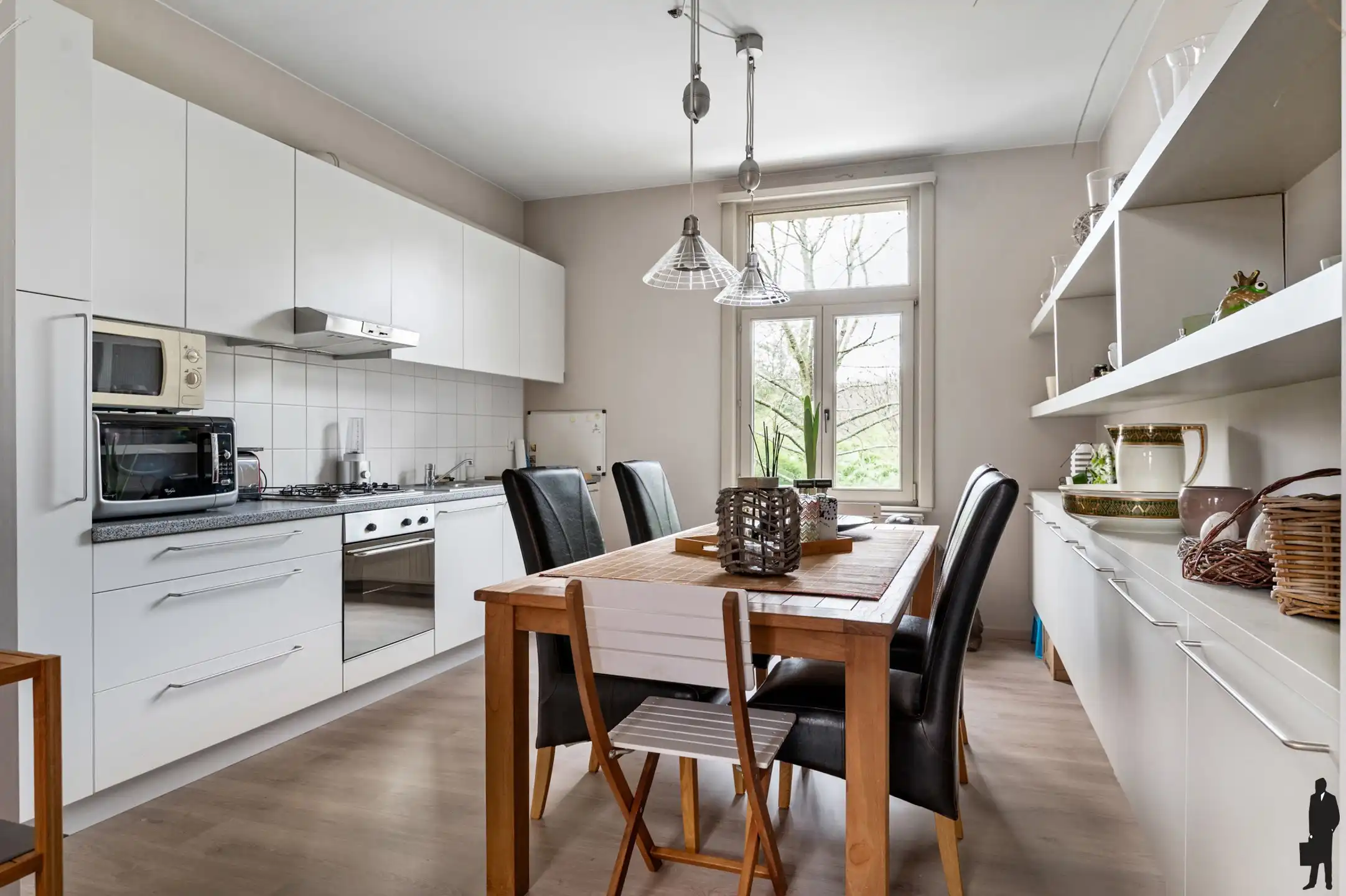 Duplex appartement met 2 slaapkamers in centrum van Kontich foto 3