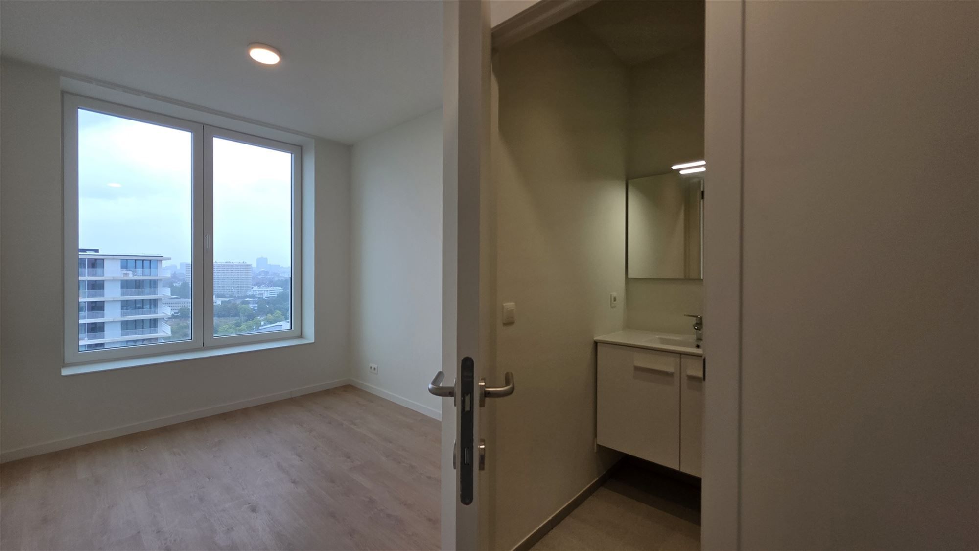 Nieuwbouw 3 slaapkamerappartement foto 9