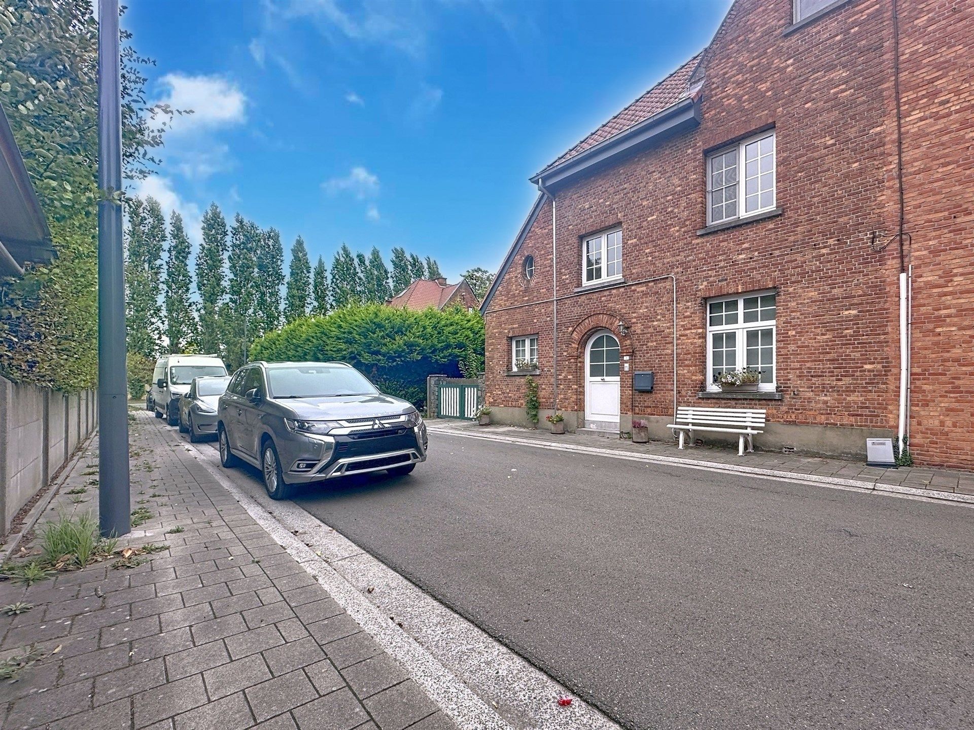 Prachtige woning met 4 slaapkamers, garage en zuidgerichte tuin! foto 25