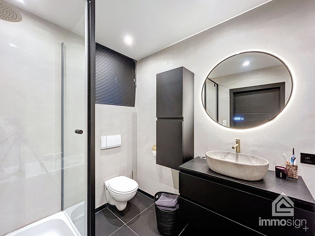 Modern gerenoveerde gezinswoning met authentieke elementen en een toffe uitstraling te Hamont-Achel! foto 19