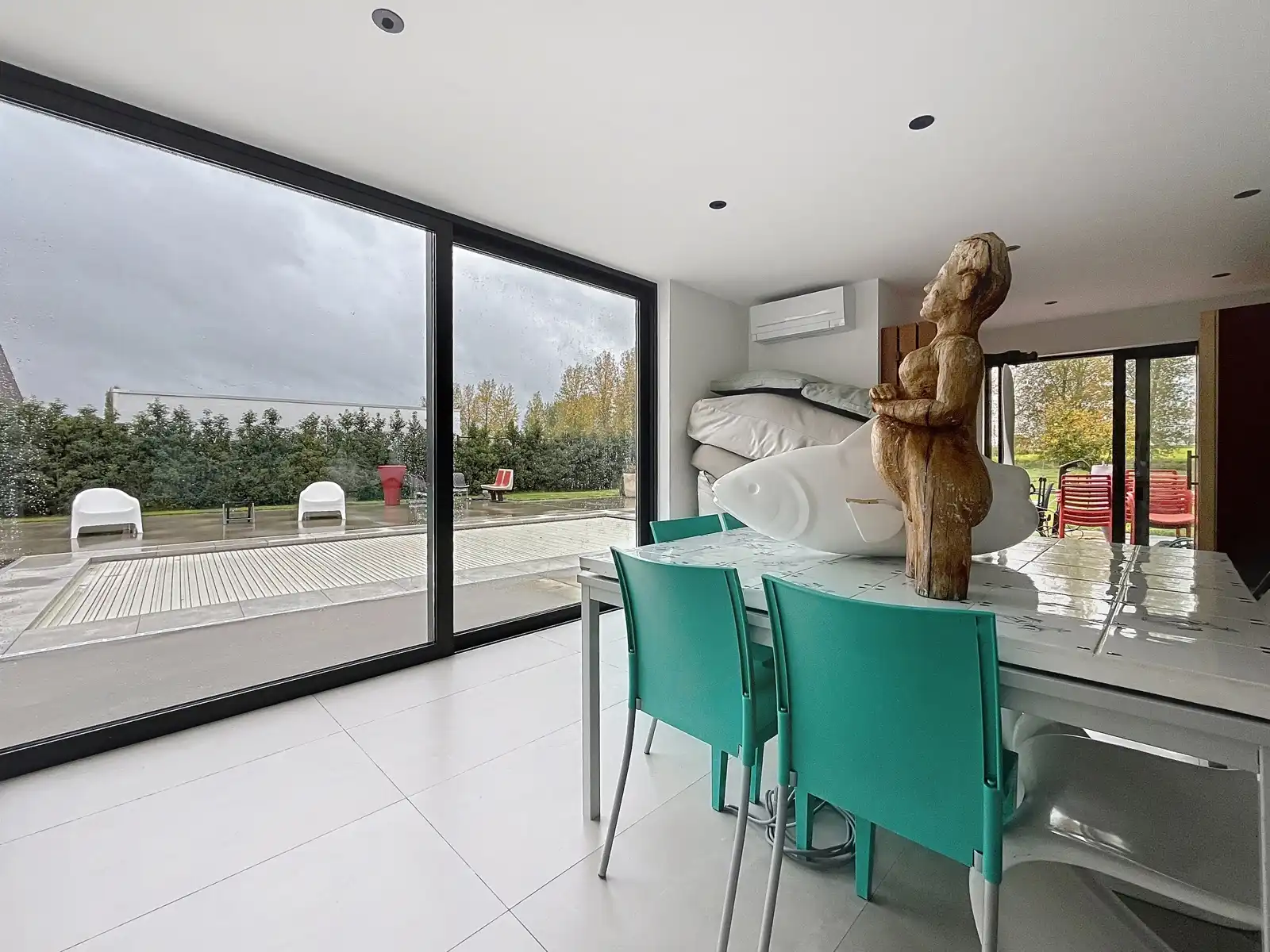 Villa met 5 (6) slks - 2 bdks - zwembad - 370m² bwb opp foto 22