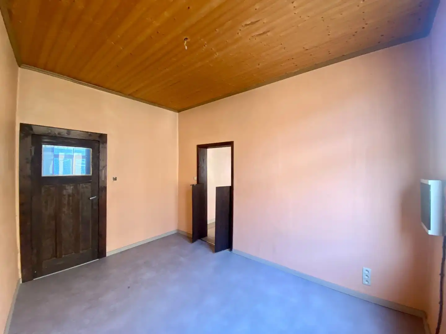 RUIM HANDELSPAND MET TAL VAN MOGELIJKHEDEN OP CENTRUM LOCATIE foto 21