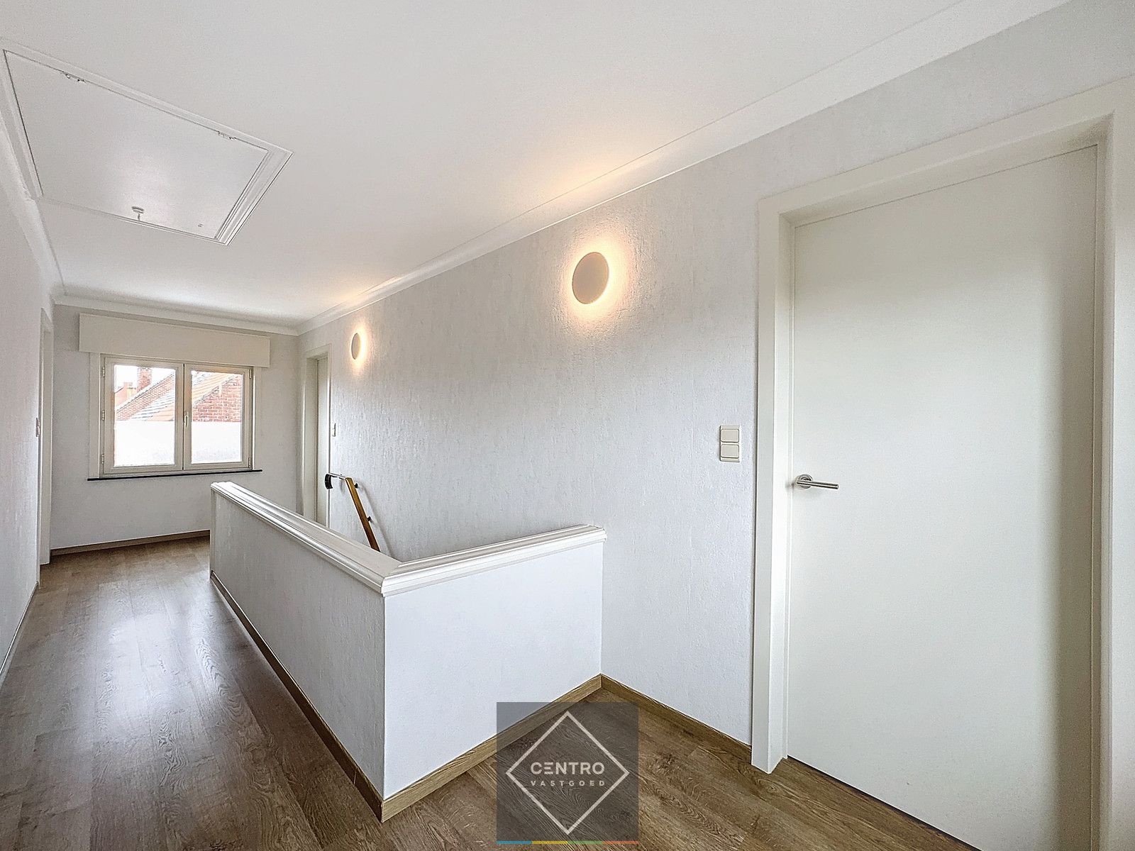 Instapkare woning met bedrijfsgebouwen te Houthulst! foto 22