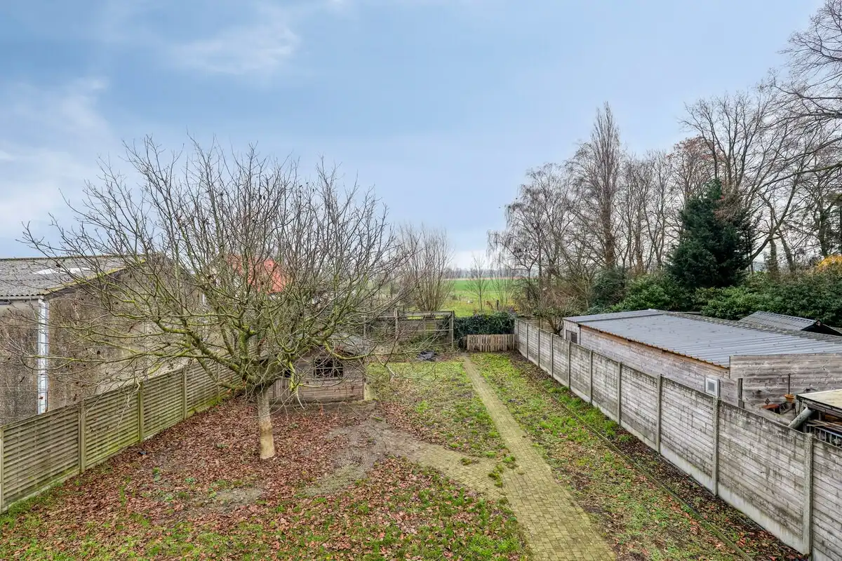 Luxe woning met binnenzwembad en perfect afgescheiden handels- of verhuurgedeelte foto 27