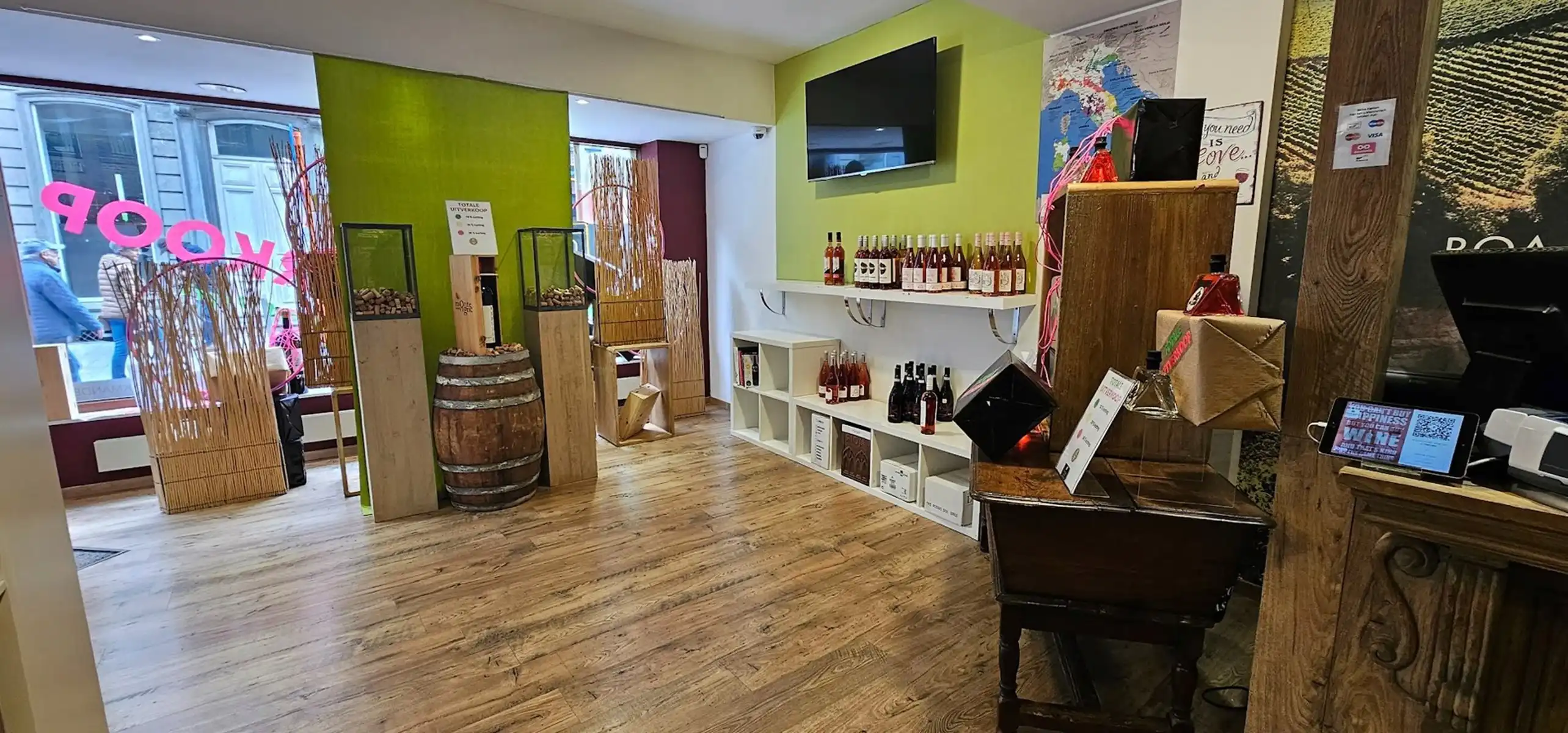 Open top instapklare winkelruimte te huur in Izegem centrum foto 3