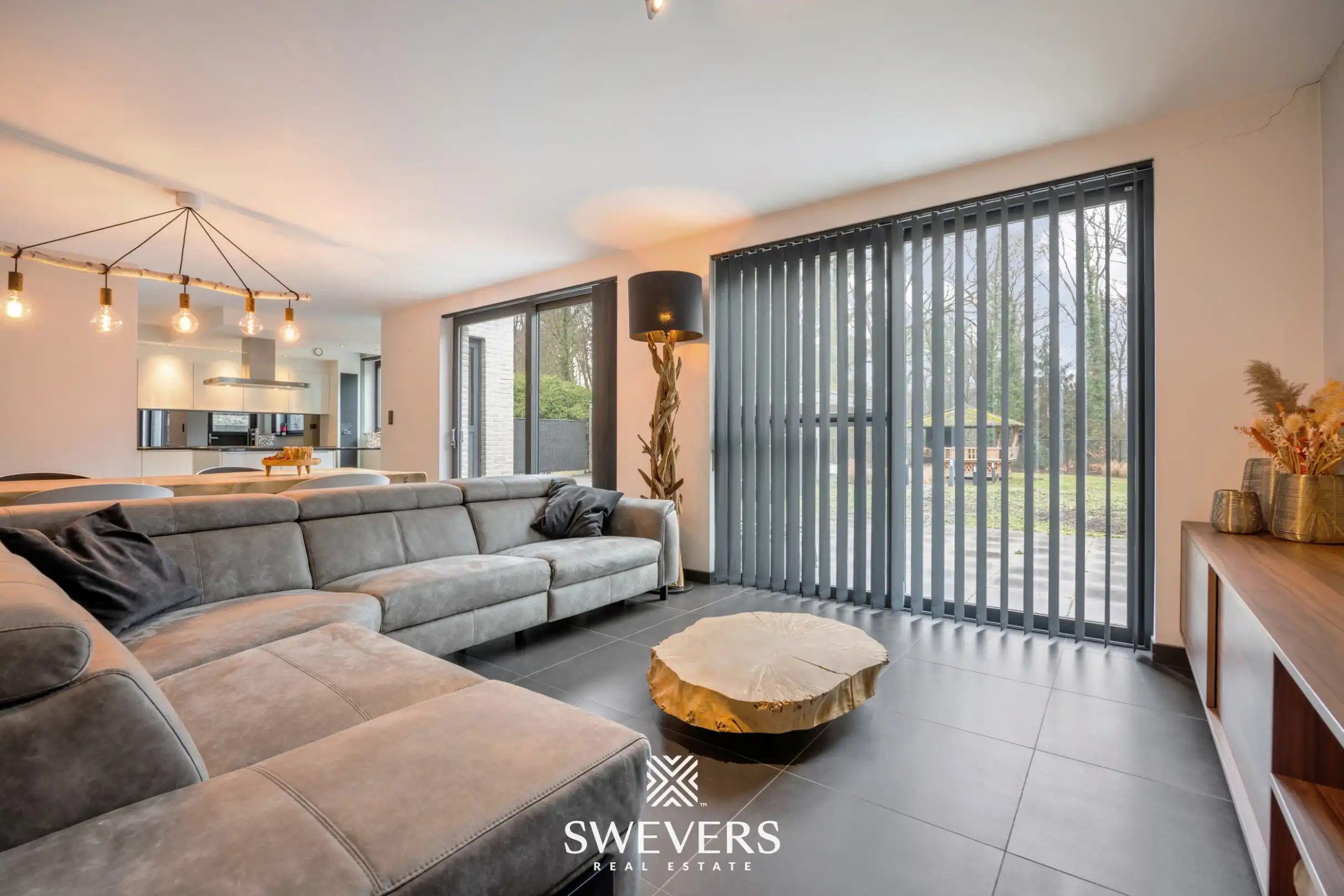 Instapklare woning (EPC-Label A) met commerciële ruimte op 13a 91ca foto 2