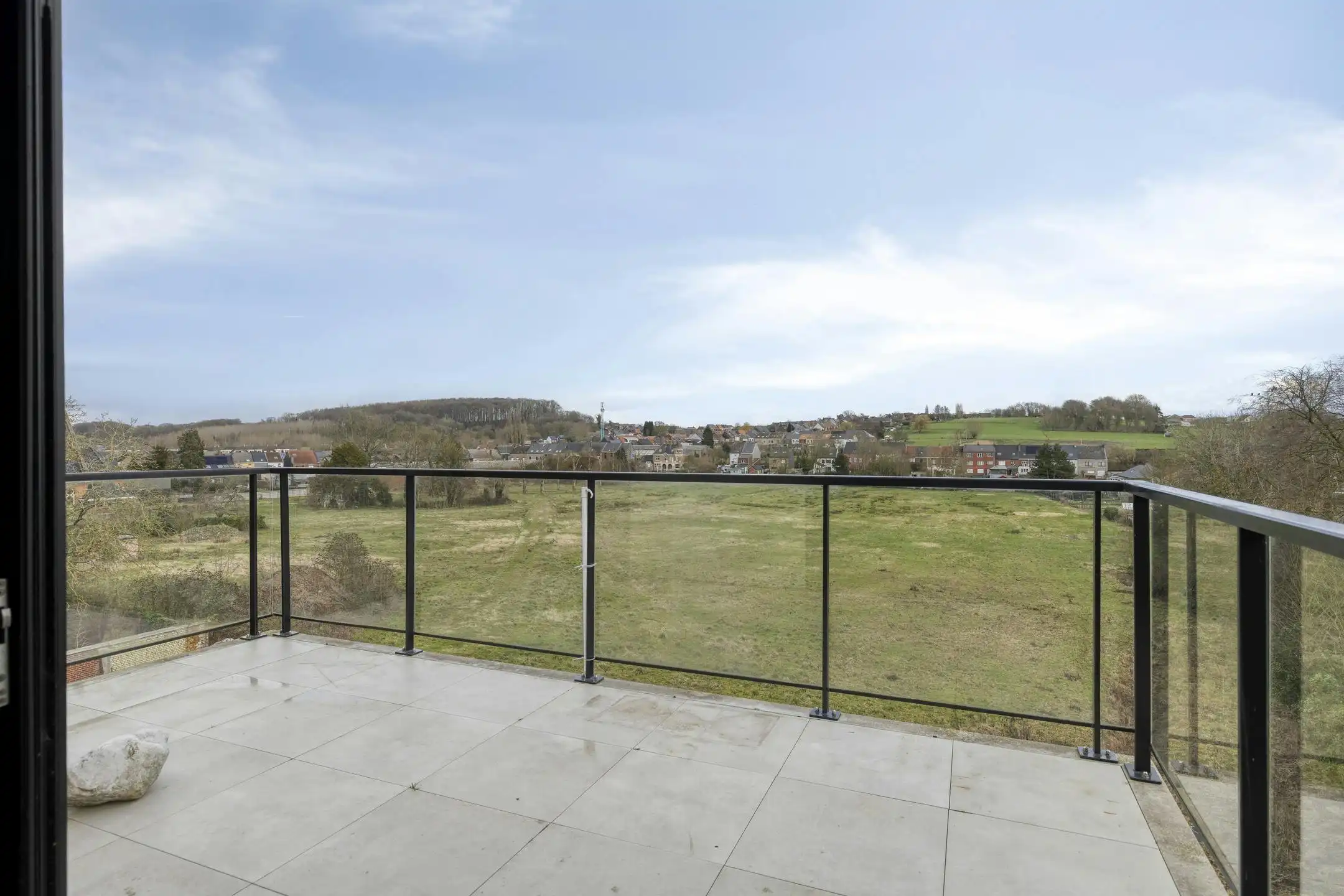 Luxe penthouse met drie slaapkamers te koop in Brakel foto 3