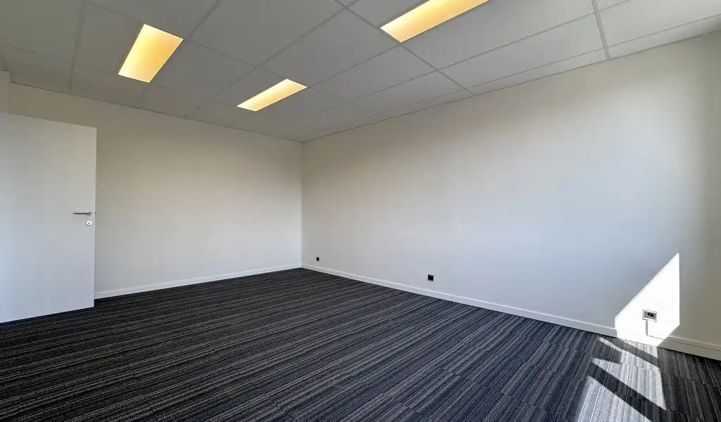Gerenoveerde kantoren te huur op toplocatie nabij Singel te Antwerpen foto 13