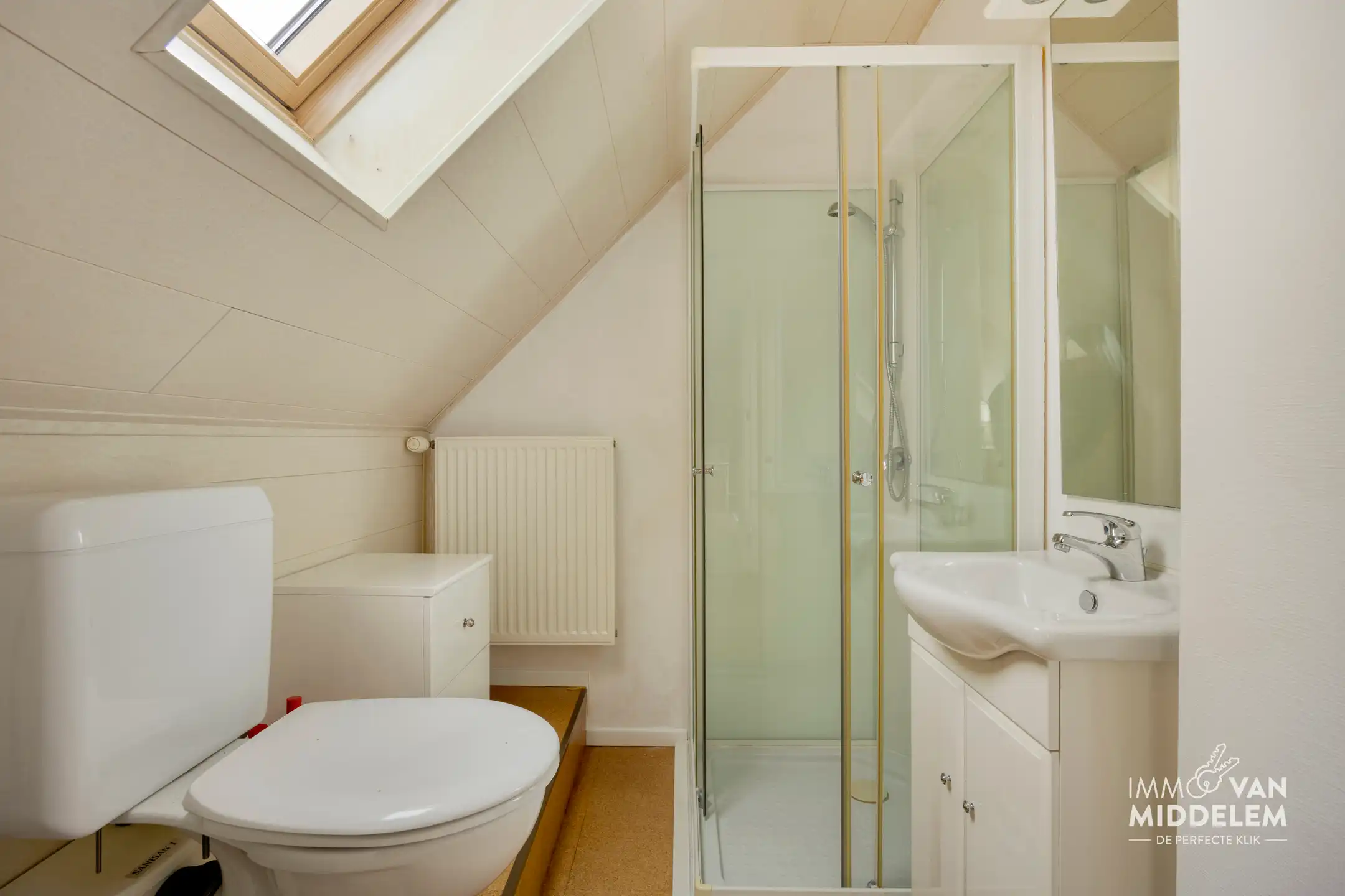 INSTAPKLARE VILLA MET 4 KAMERS EN BUREAU OP +/- 4a82ca foto 20
