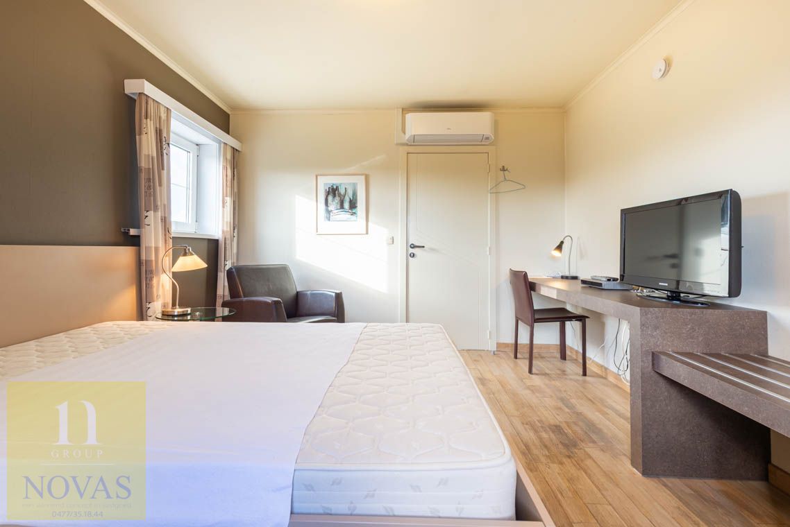 Authentiek handelspand / hotel met restaurant, feestzaal en mooie tuin op ideale locatie. foto 24