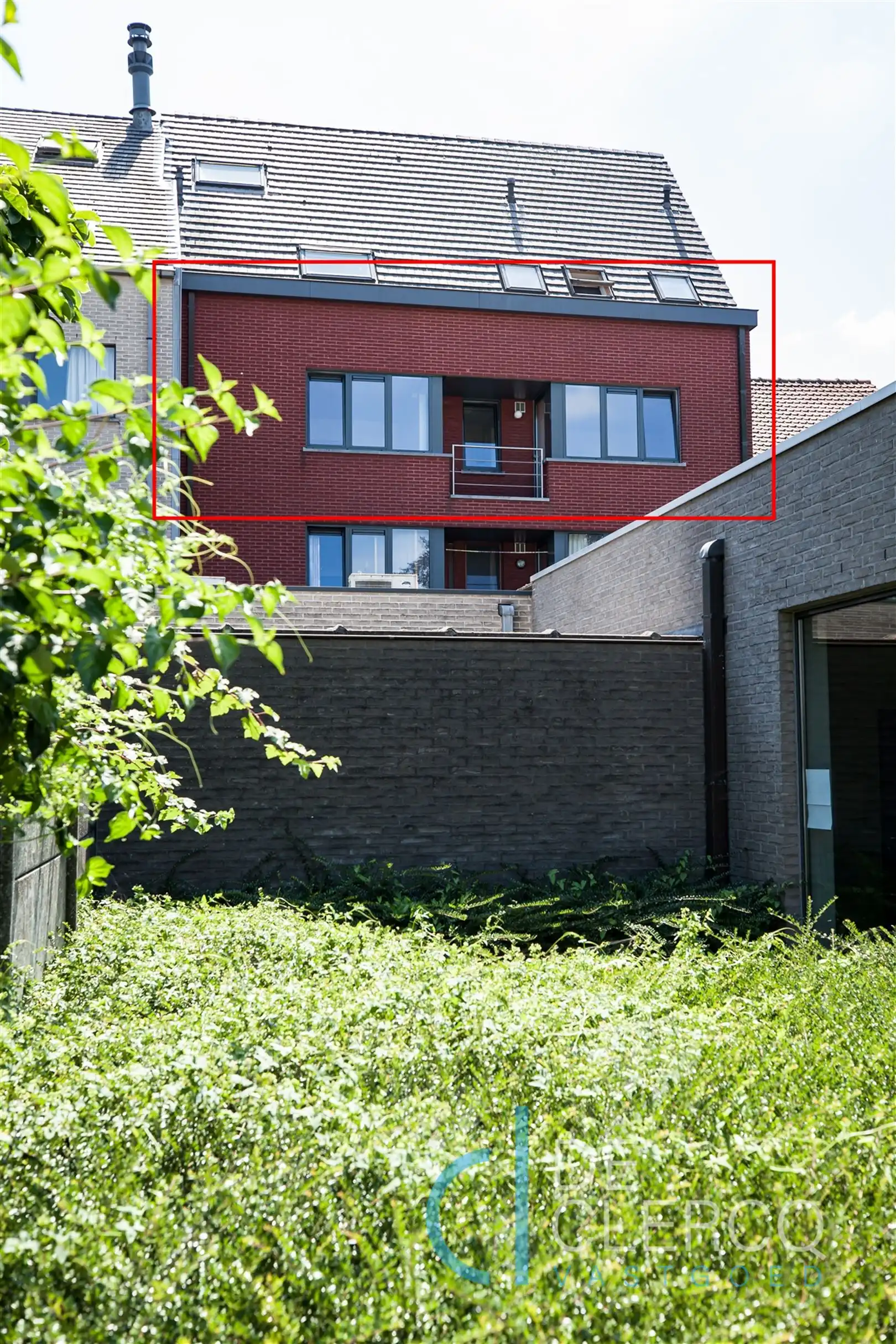 Prachtig ruim appartement te huur in hartje Lochristi! foto 14