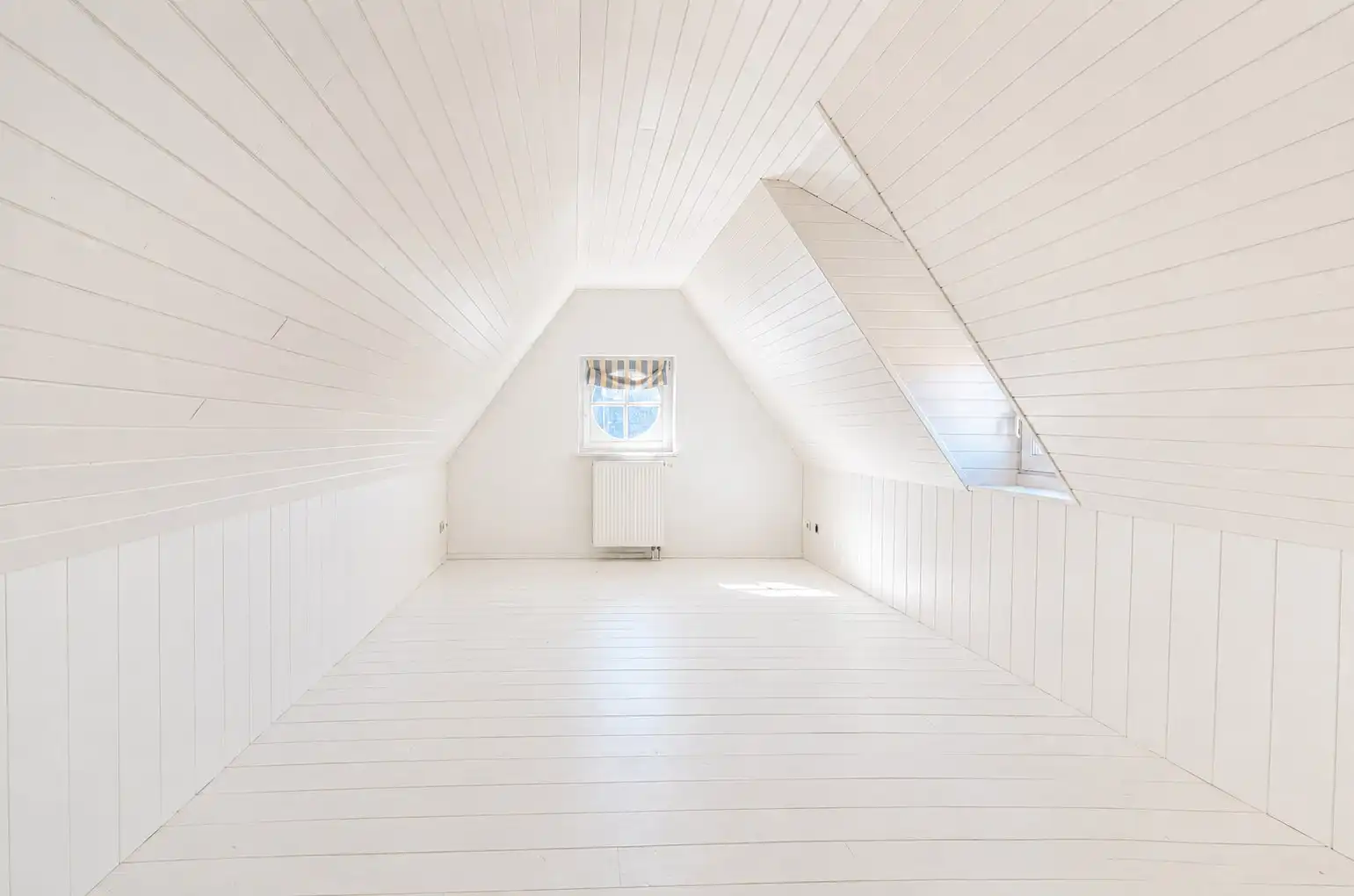 Tijdloze villa met uitzonderlijke vergezichten op een residentiële locatie. foto 37