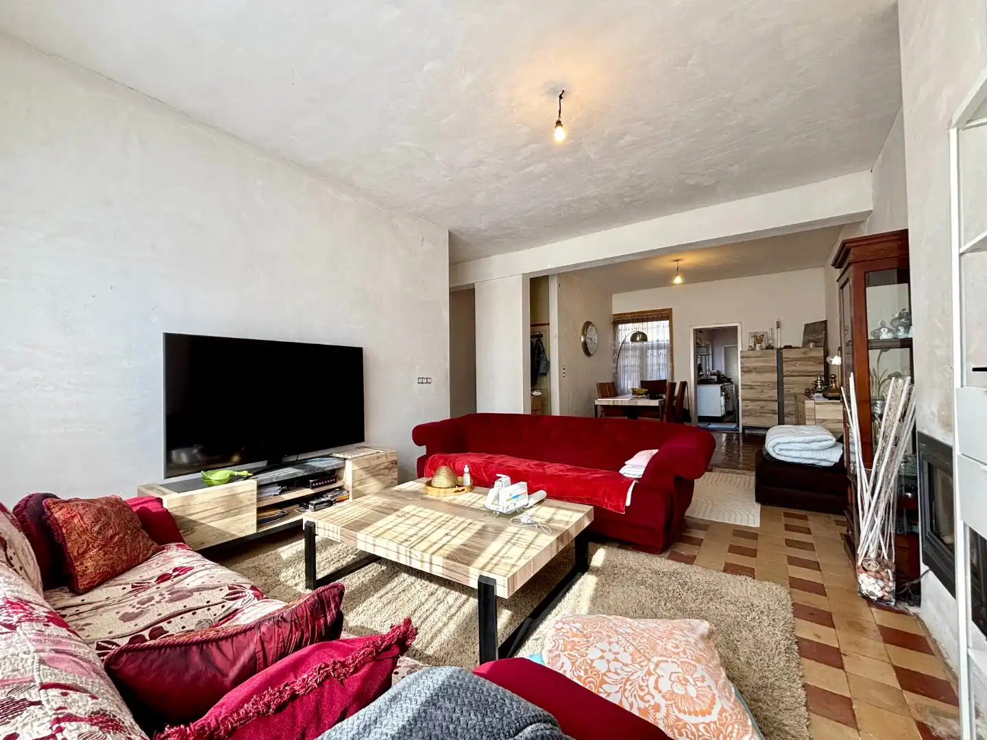 Ruime stadswoning met 3 slaapkamers foto 2