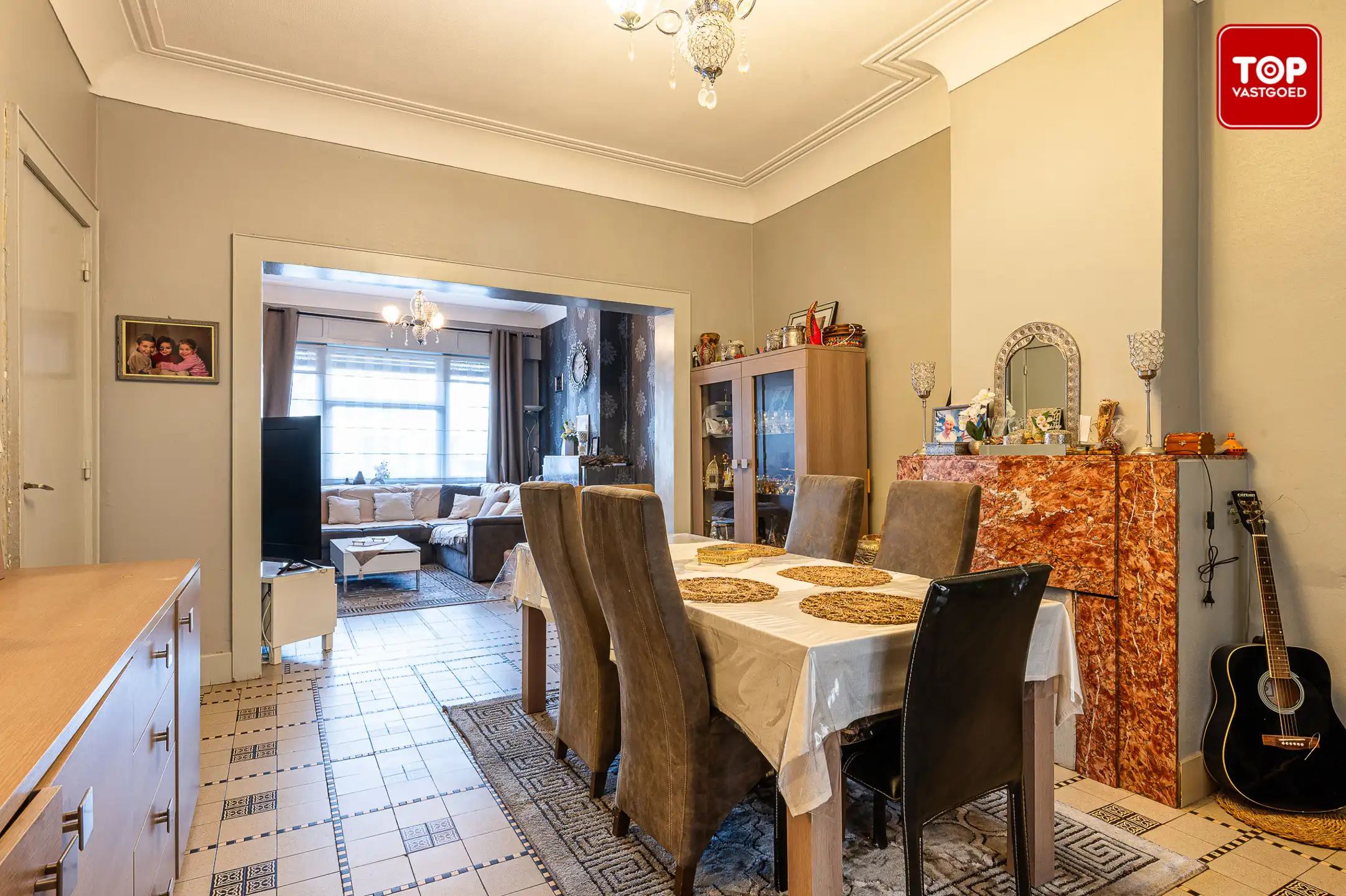 Gezinswoning te koop in hartje Deinze foto 6